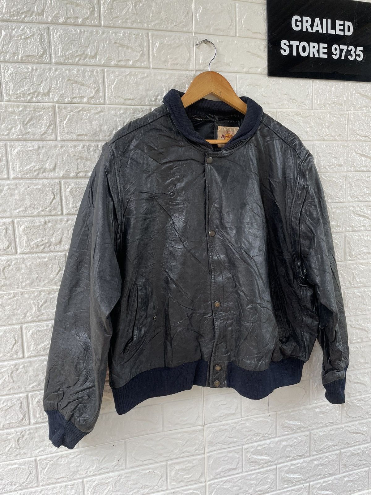 Hard Rock Cafe Hard Rock Cafe Leather Bomber Jacket Size US XL / EU 56 / 4 - 4 Thumbnail