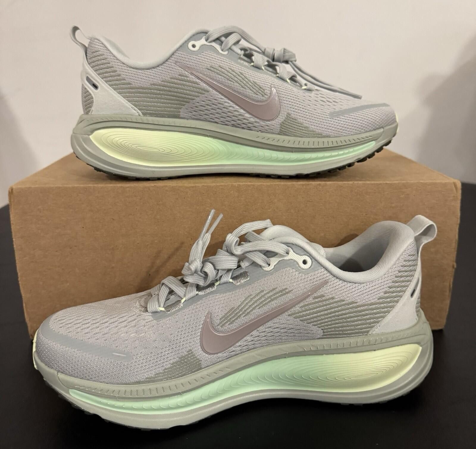 Nike MEN's 6 / 7.5 W - Nike Vomero 18 Light Silver College Grey Size US 6 / EU 39 - 3 Thumbnail
