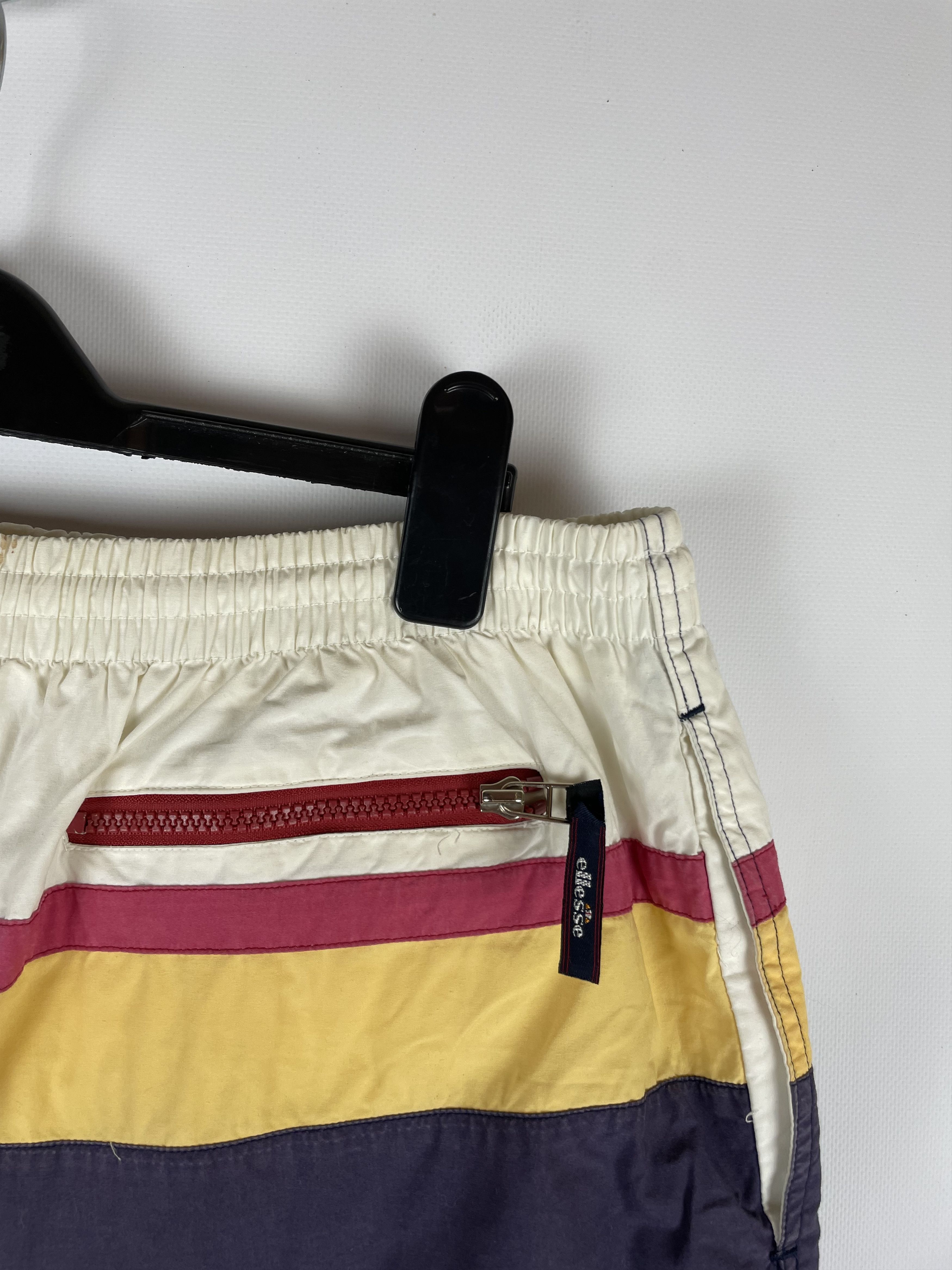 Ellesse Vintage Ellesse Shorts 90s Size US 36 / EU 52 - 5 Thumbnail