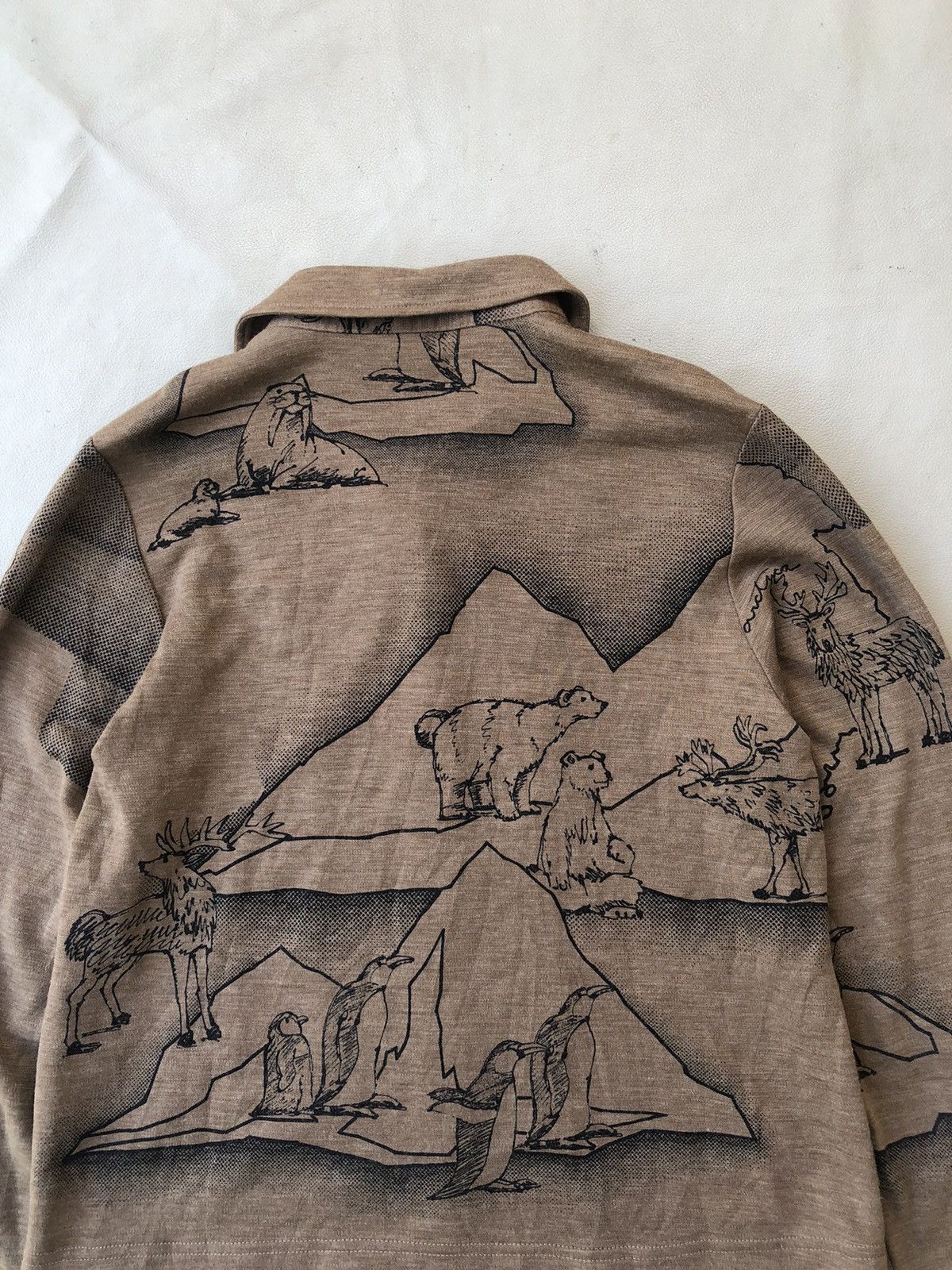 If Six Was Nine Japanese Poem Artwork Blouse Salon Tokyo Button Shirt Size US M / EU 48-50 / 2 - 7 Thumbnail