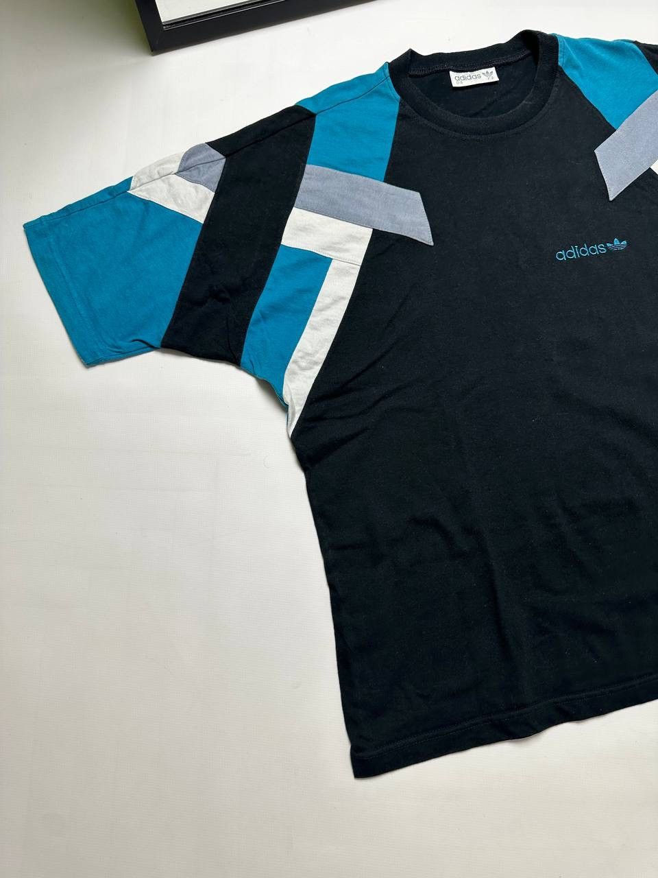 Adidas 80s Vintage Adidas Archive Equipment Style Rare T Shirt Size US S / EU 44-46 / 1 - 2 Thumbnail