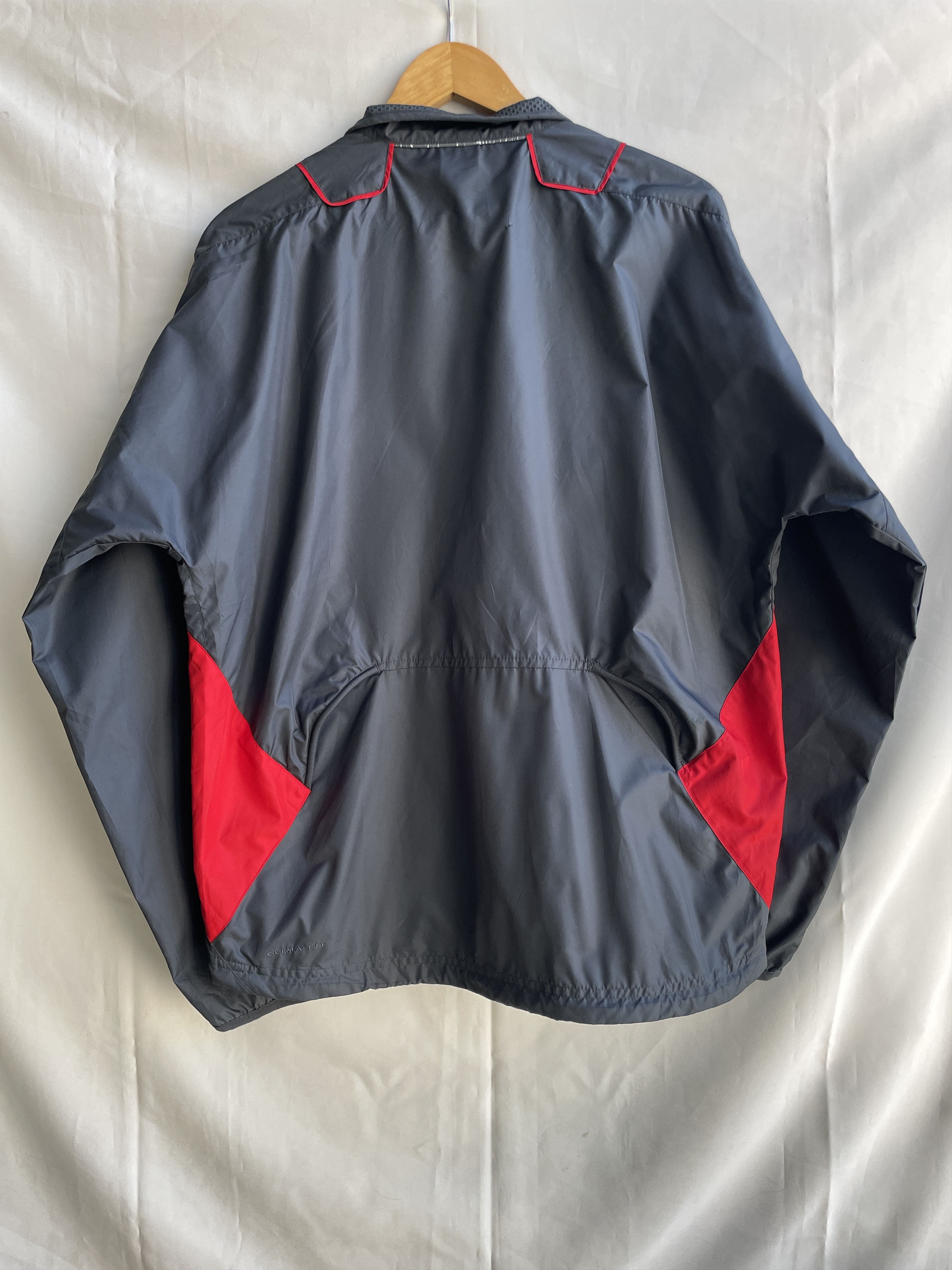 Nike Nike Vintage 00's Y2K Lightweight Windbreaker Jacket Size US L / EU 52-54 / 3 - 2 Thumbnail