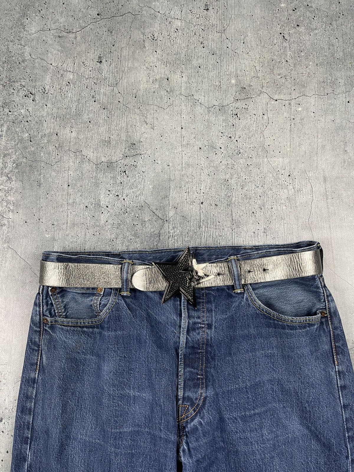 Vintage rocker belt with a large star buckle Size ONE SIZE - 1 Thumbnail