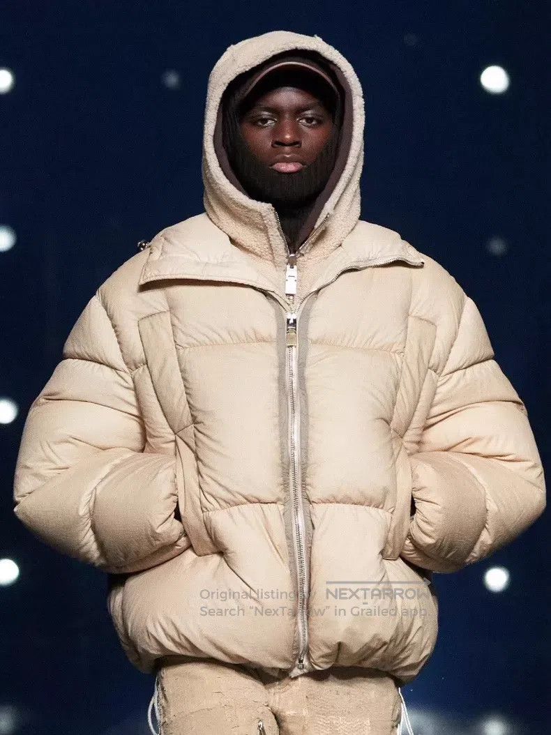 Givenchy Givenchy Beige oversized bread loaf style down jacket Size US L / EU 52-54 / 3 - 5 Thumbnail