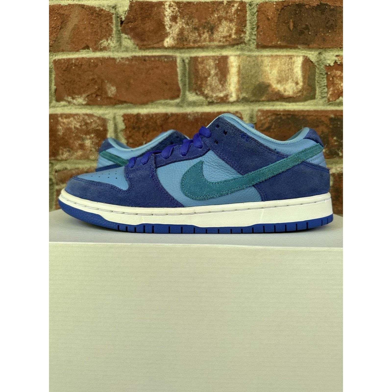 Nike Nike Dunk Low Pro SB Fruity Pack Blue Raspberry - Size 7.5 Size US 7.5 / EU 40-41 - 1 Thumbnail