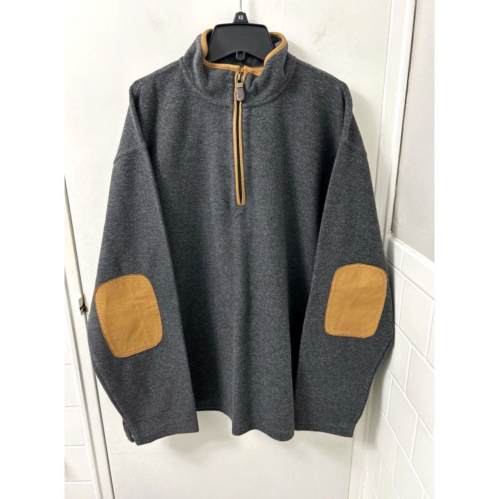Orvis Orvis 1/4 Zip Mens XL Gray Pullover Sweater Sweatshirt Leather Elbow Patches L/S Size US XL / EU 56 / 4 - 2 Thumbnail