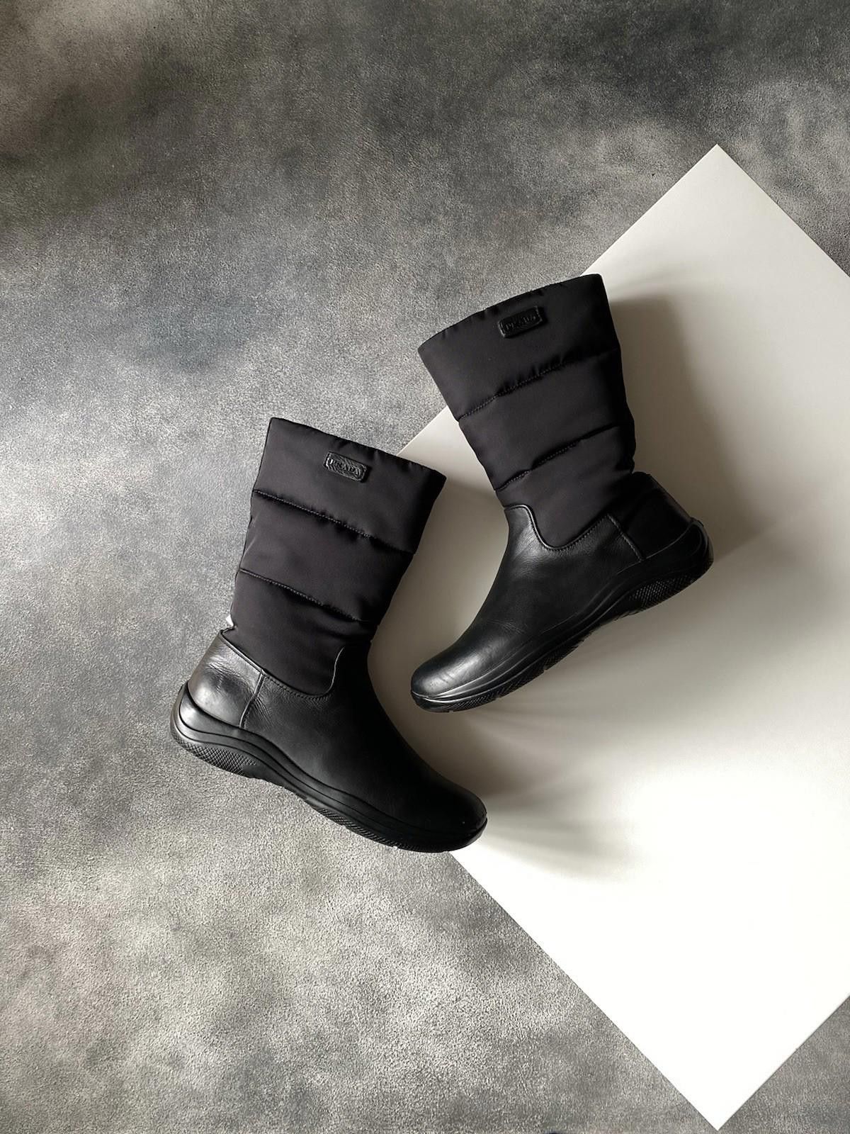 2000s Prada Puffer Leather Winter Boots Vintage Women US6