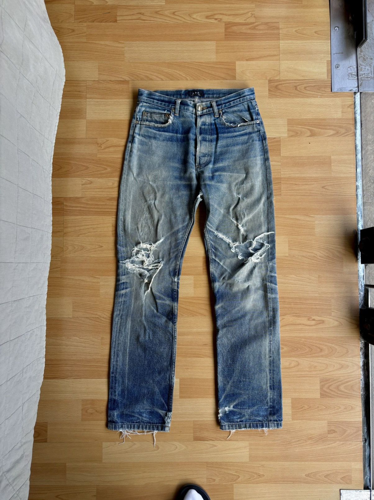 A.P.C. THRASHED APC DENIM Size US 30 / EU 46 - 4 Thumbnail