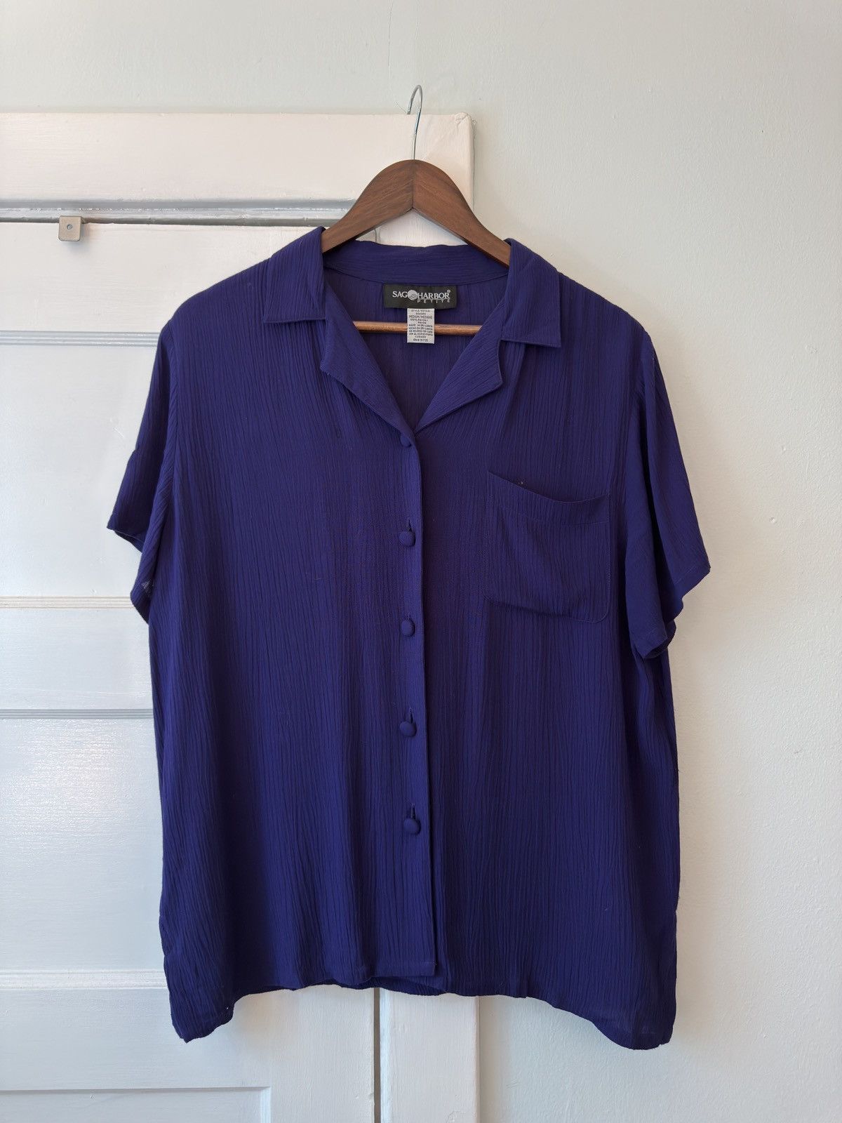Vintage Vintage Camp Collar Saint Laurent Style Buttondown Size US M / EU 48-50 / 2 - 1 Thumbnail