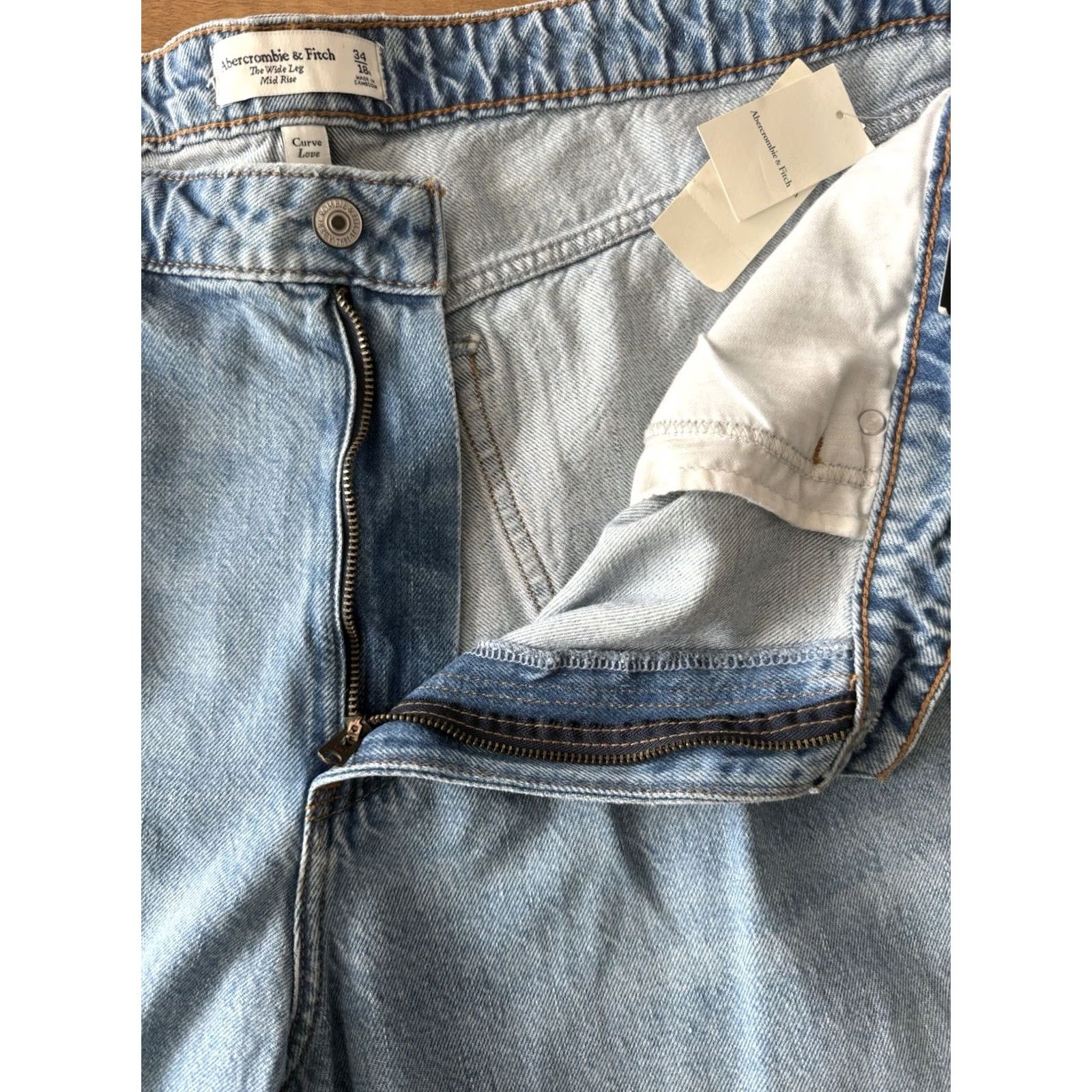 Abercrombie & Fitch Abercrombie & Fitch Jeans Wide Leg Mid Rise Womens 18R Blue Denim 5-Pocket Logo 90s City Hip Hop Vintage? Size 40" / US 18 - 5 Thumbnail