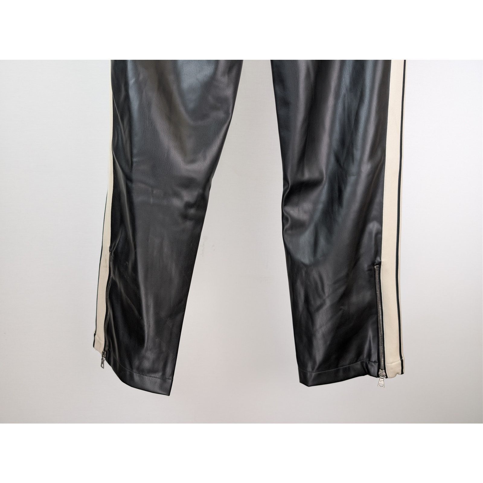 Palm Angels o1rshd1 Leather Effect Track Pants in Black / Off White Size US 34 / EU 50 - 14 Thumbnail