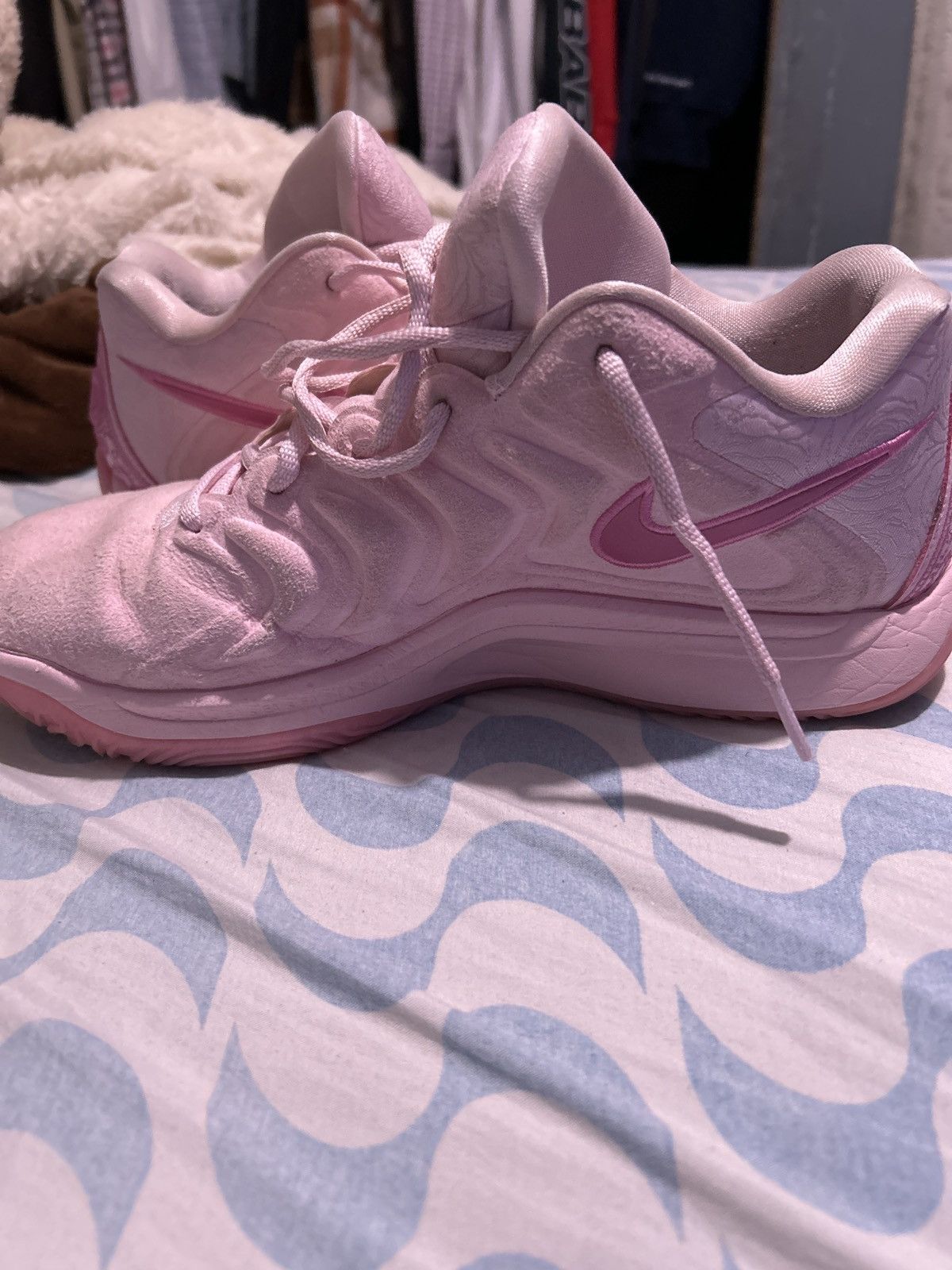 Nike Kd aunt pearl 17 Size US 10 / EU 43 - 4 Thumbnail