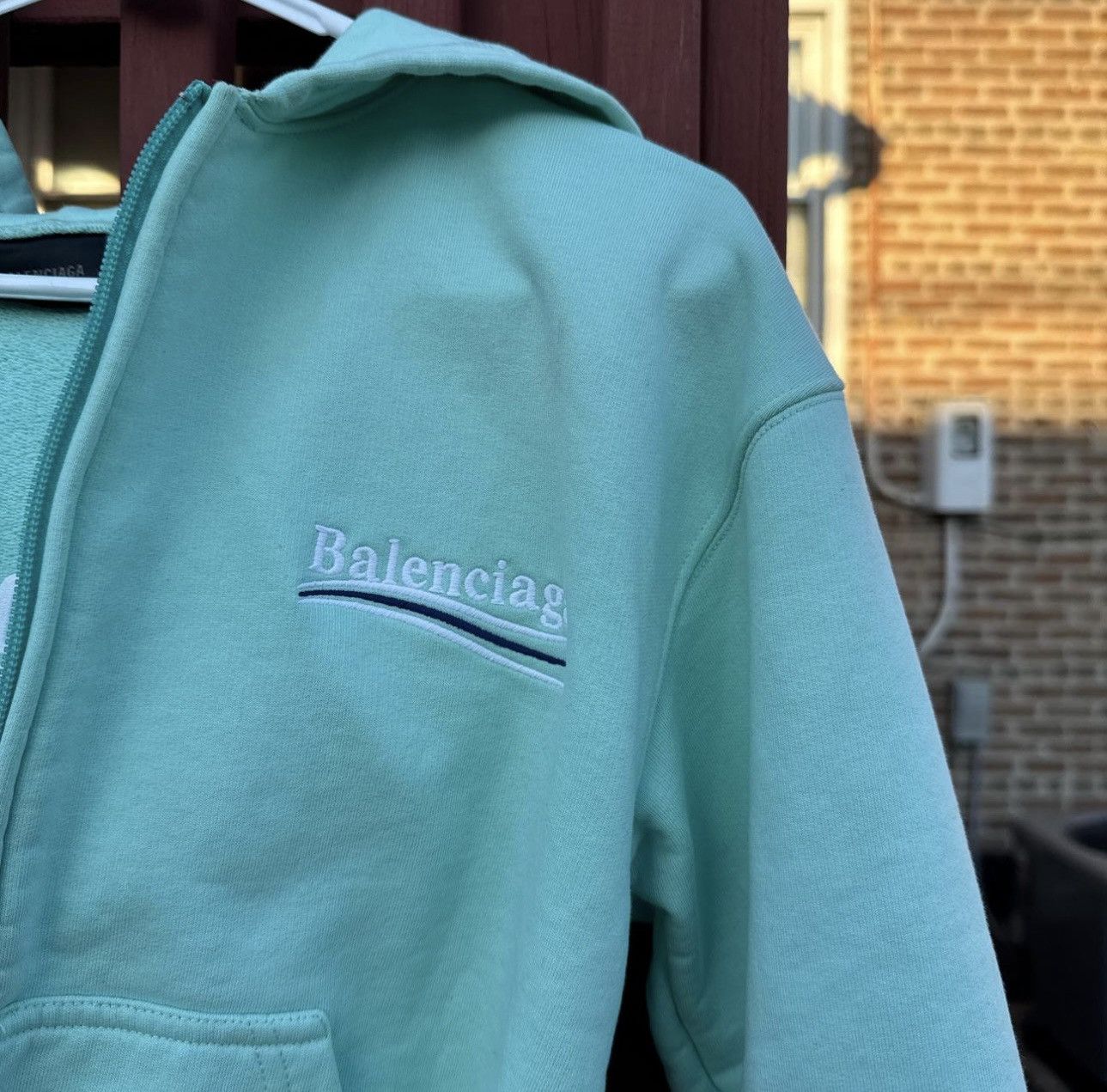 Balenciaga Balenciaga zip up hoodie Size XS / US 0-2 / IT 36-38 - 2 Thumbnail