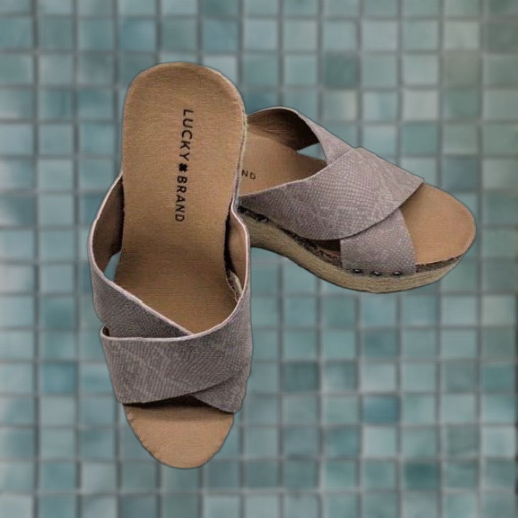 Lucky Brand VINTAGE Lucky Brand Women's Sandal Wedge Flat 7.5 Medium Gray Casual Shoes Size US 7.5 / IT 37.5 - 1 Thumbnail