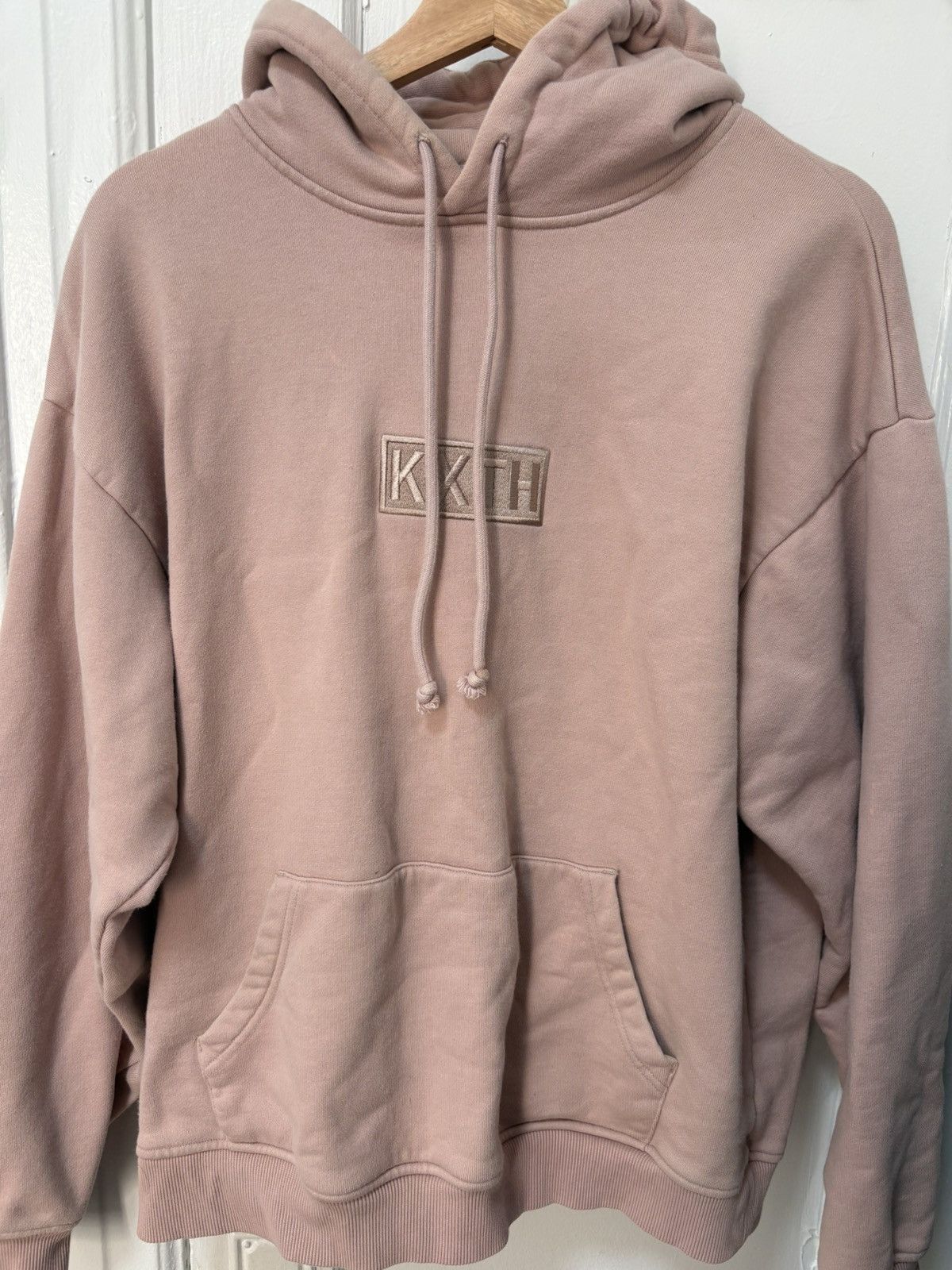 トップス KXTH Cyber Monday Hoodie/BOX LOGO/ KITH Cyber Monday BOX Logo Hoodie Lサイズ - メルカリ