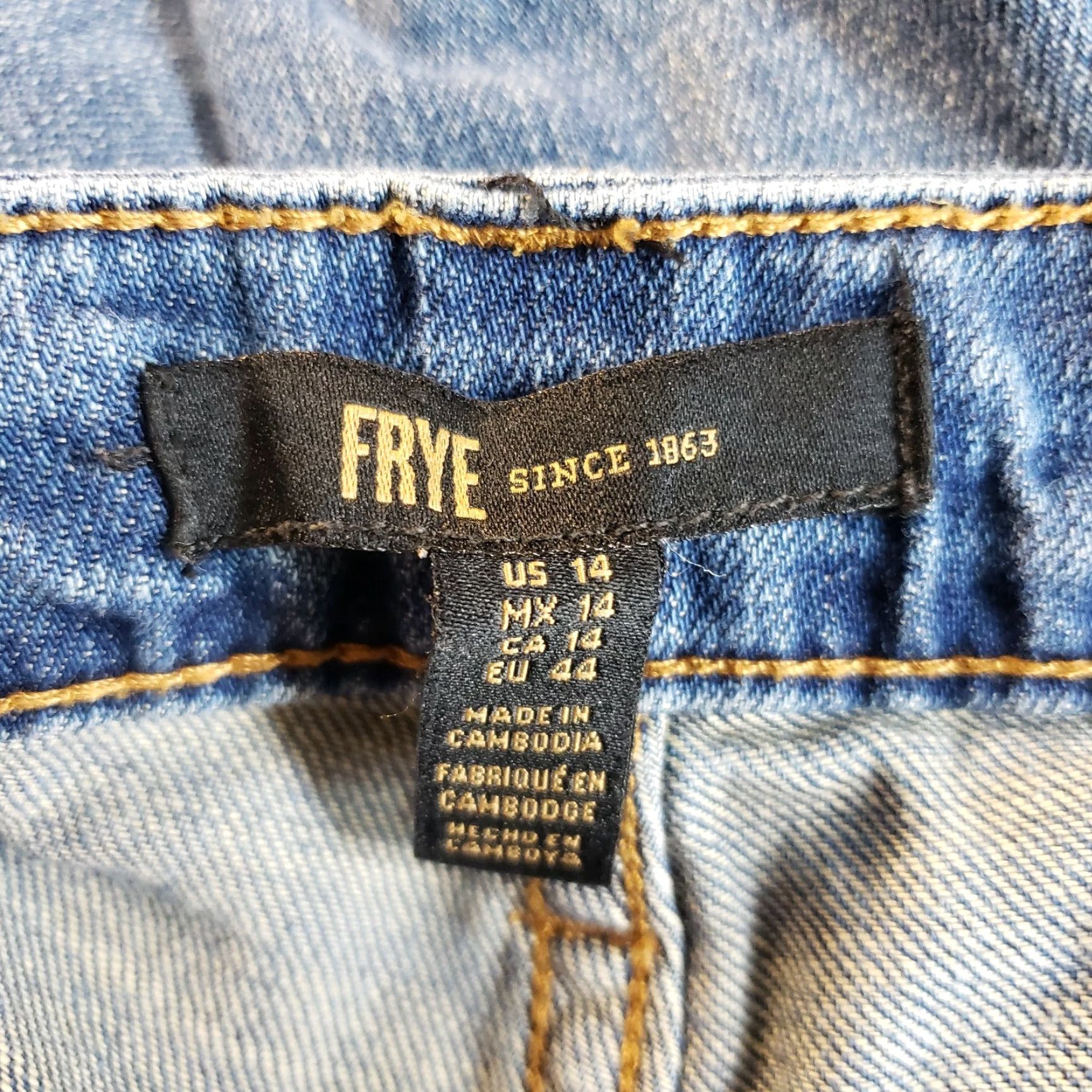 Frye Frye Jeans Womens Size 14 Blue High Rise Cotton Blend Denim 28.5 Inseam Womens Jeans Boyfriend Rise 11" Regular Pattern Solid Zip Vintage N/A Size 36" / US 14 / IT 50 - 7 Thumbnail