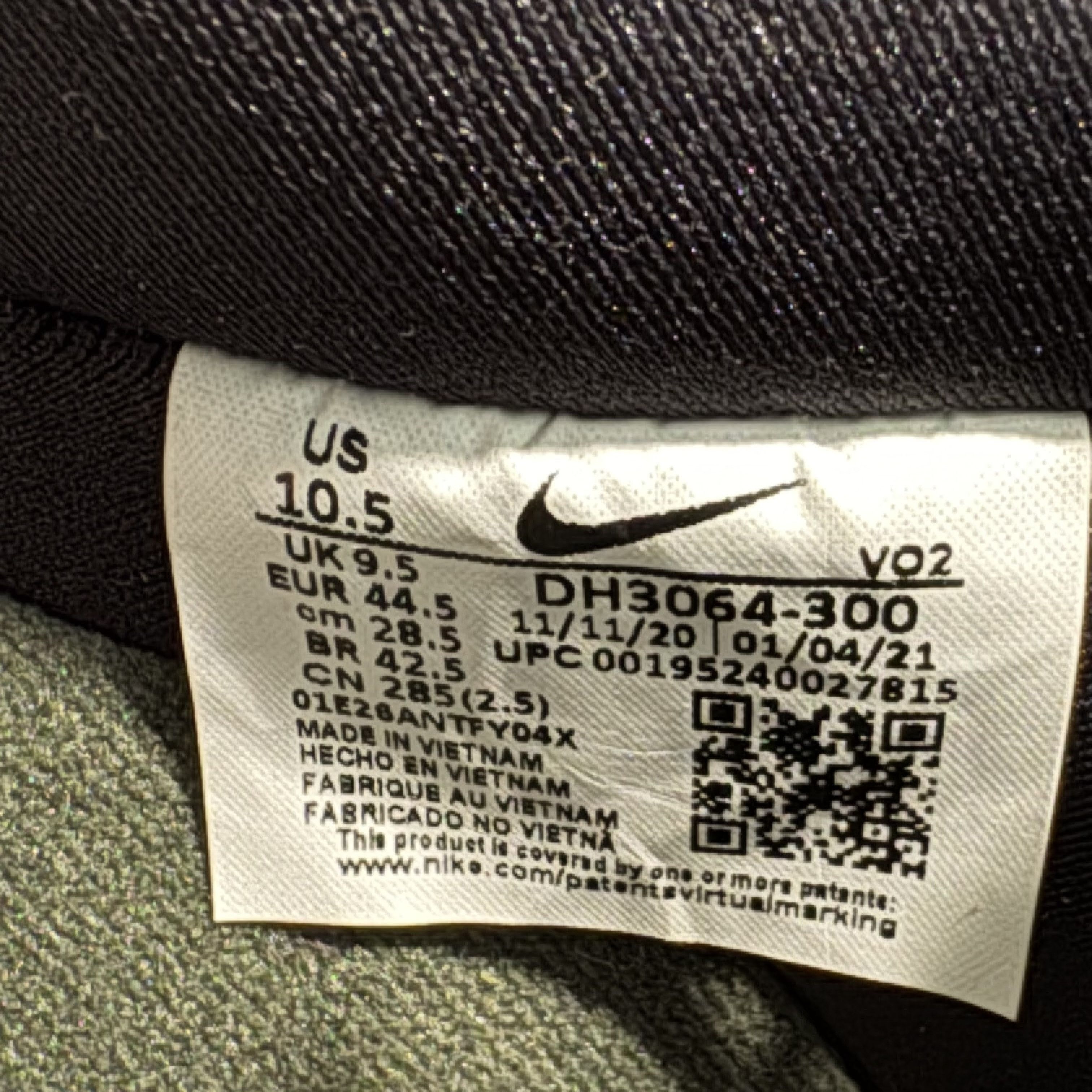 Nike × Undefeated Air Force 1 Low SP Size US 10.5 / EU 43-44 - 5 Thumbnail
