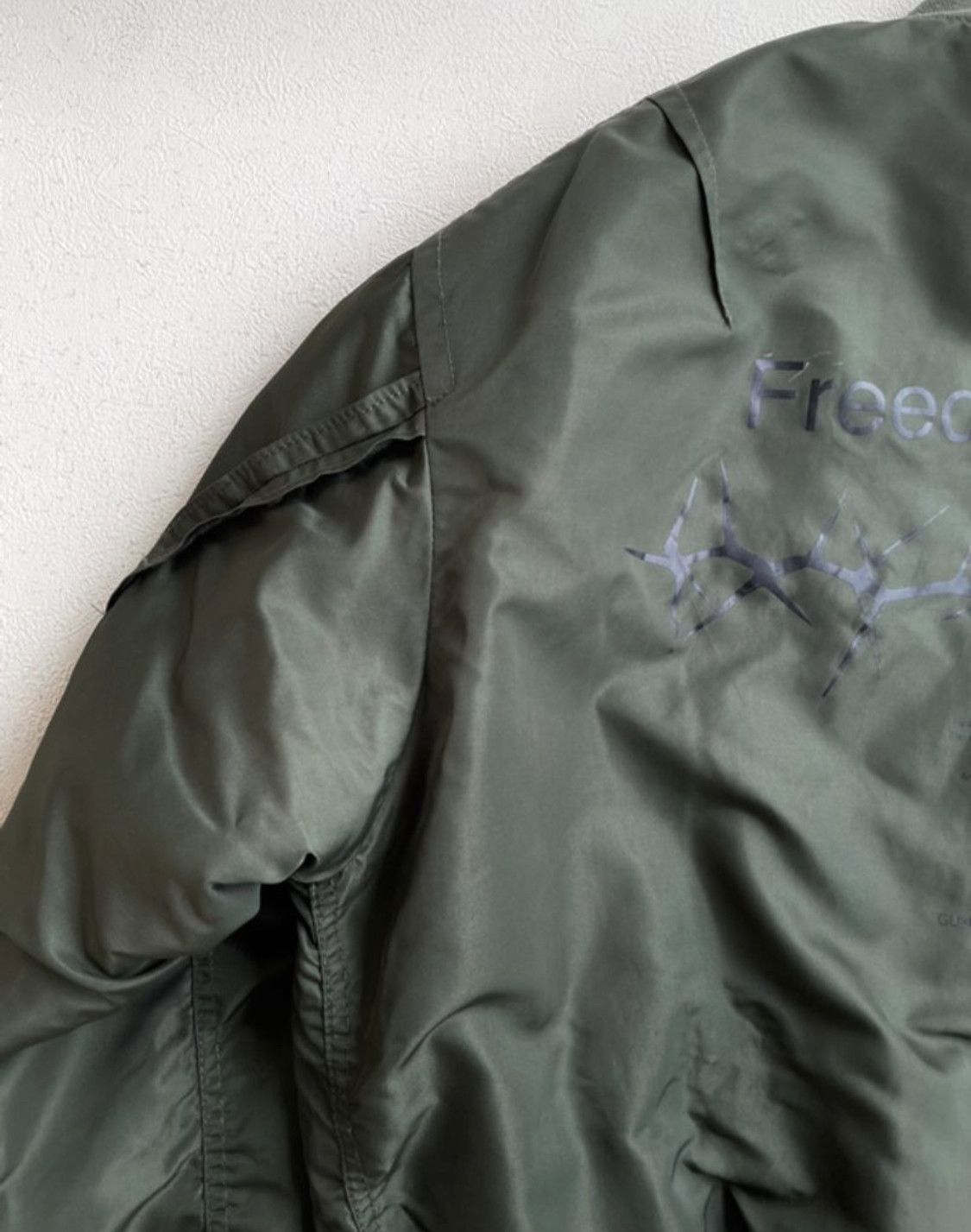 GU × Undercover Gu undercover “Freedom Noise” Bomber jacket Size US S / EU 44-46 / 1 - 4 Thumbnail
