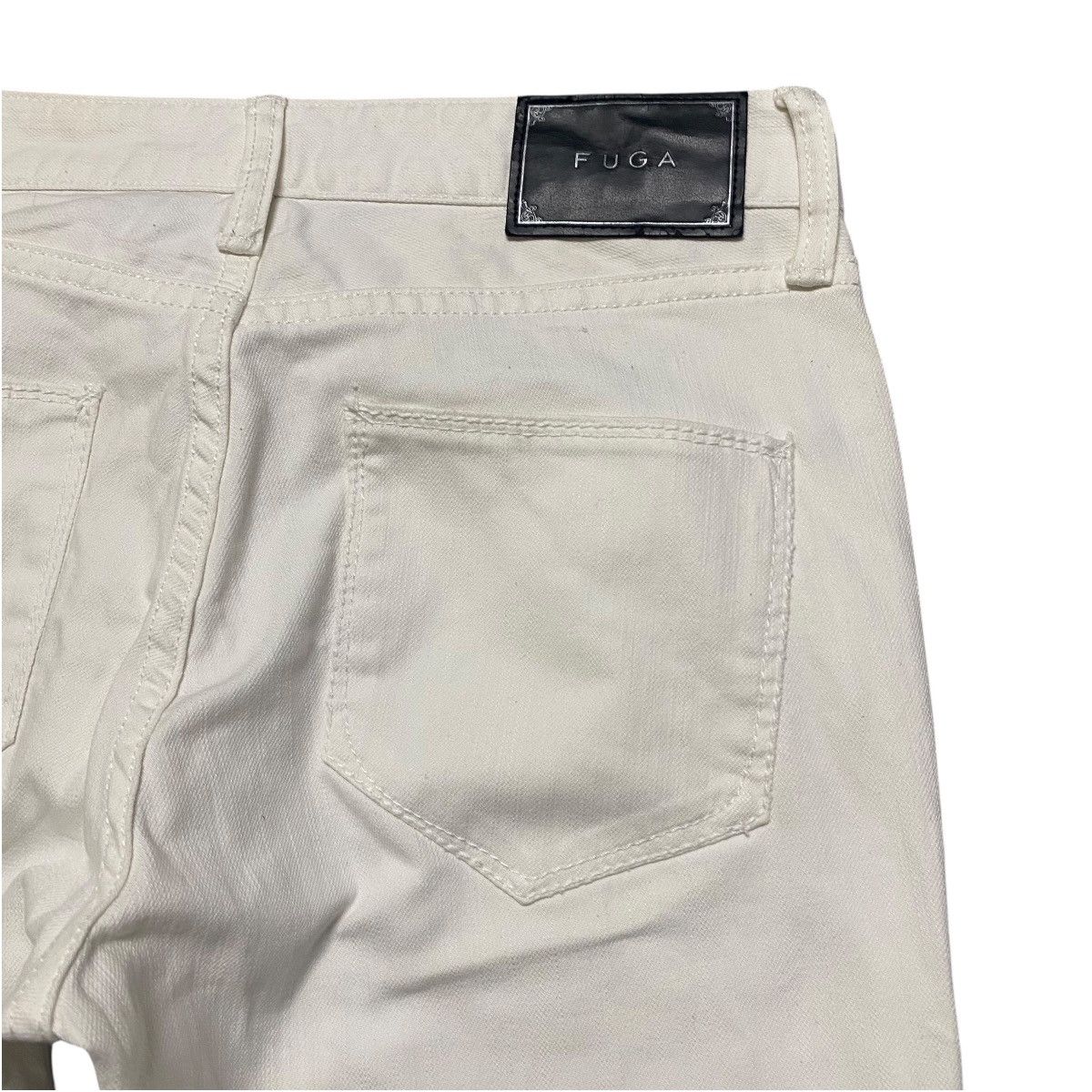 GOSTAR DE FUGA FUGA JAPAN White Denim Low Flare Jeans Size US 30 / EU 46 - 12 Thumbnail