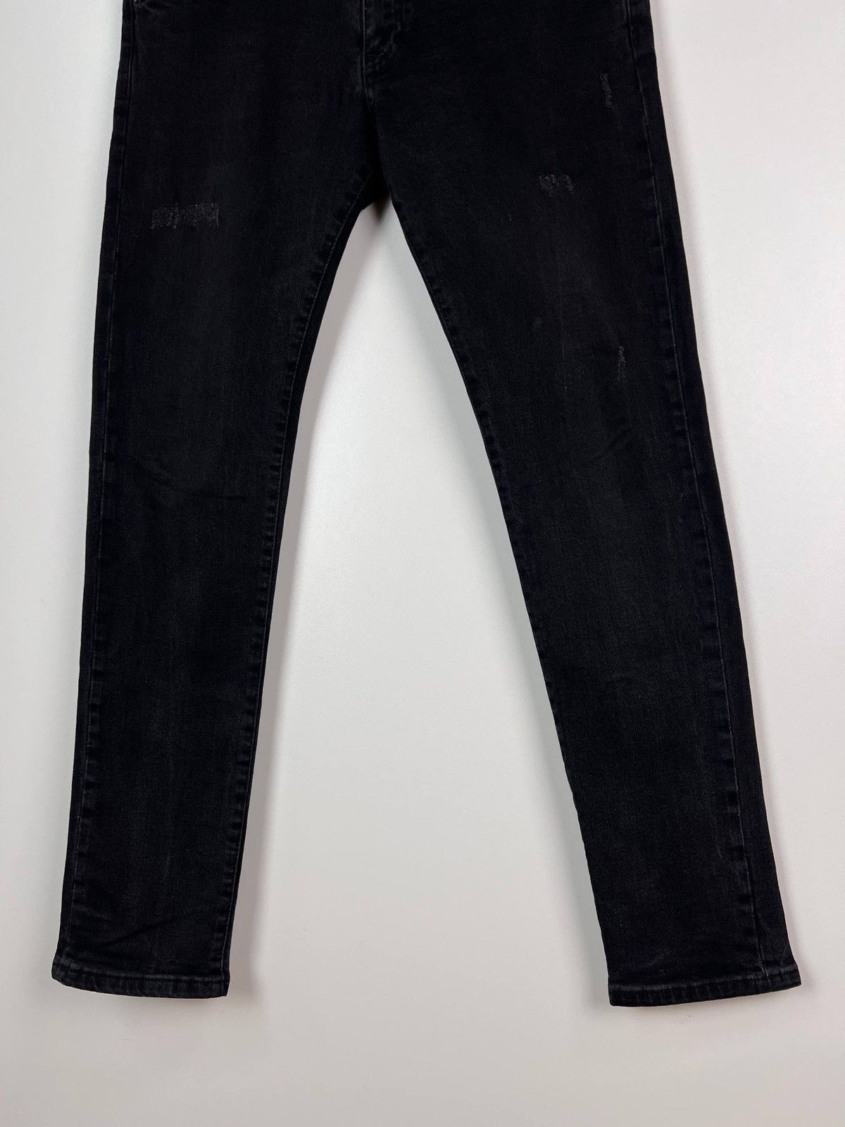 Dolce Gabbana luxury slim denim size 32