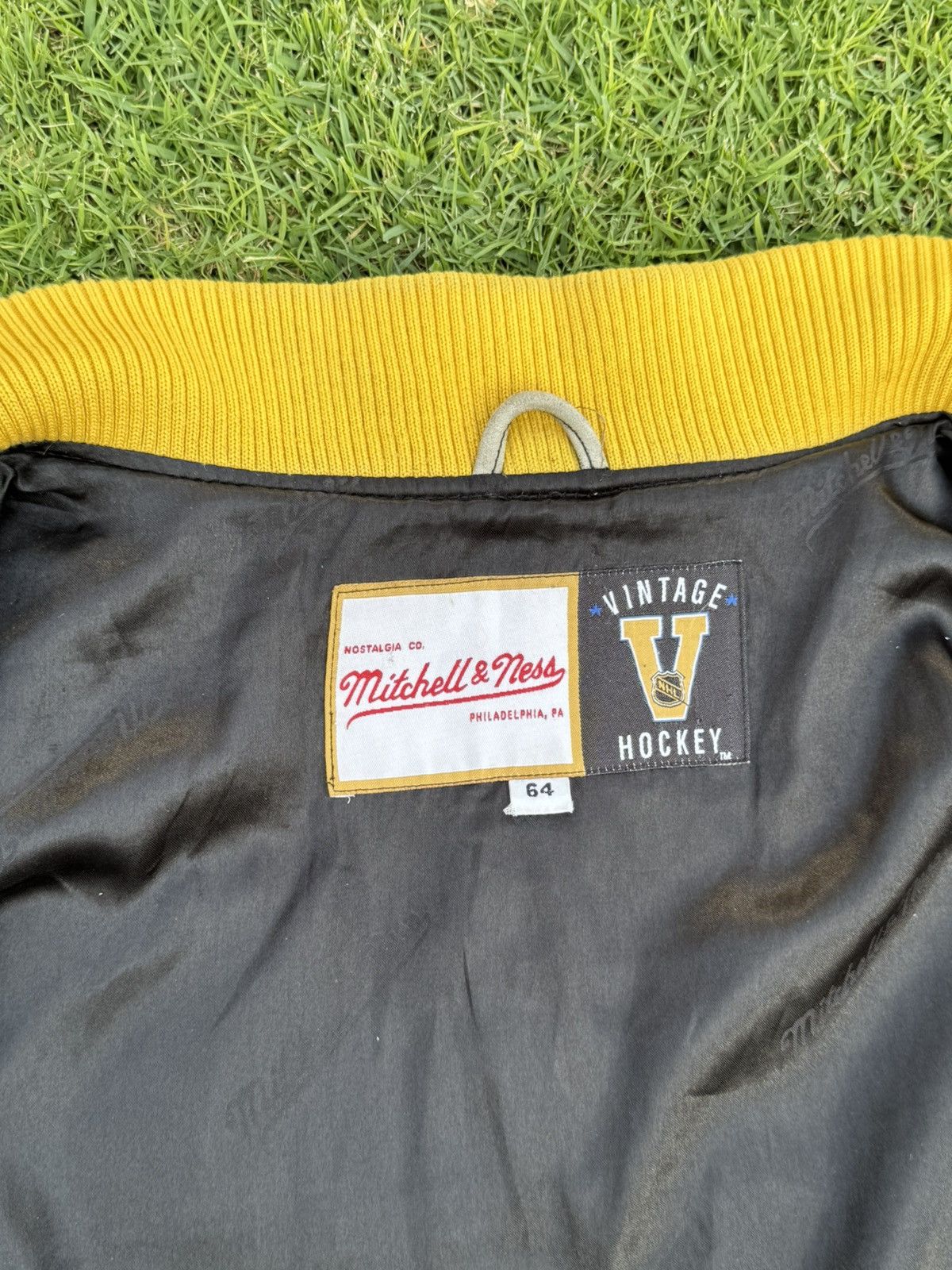 Mitchell & Ness vintage Mitchell & Ness Boston Bruins NHL 1939 Size US XXL / EU 58 / 5 - 13 Thumbnail