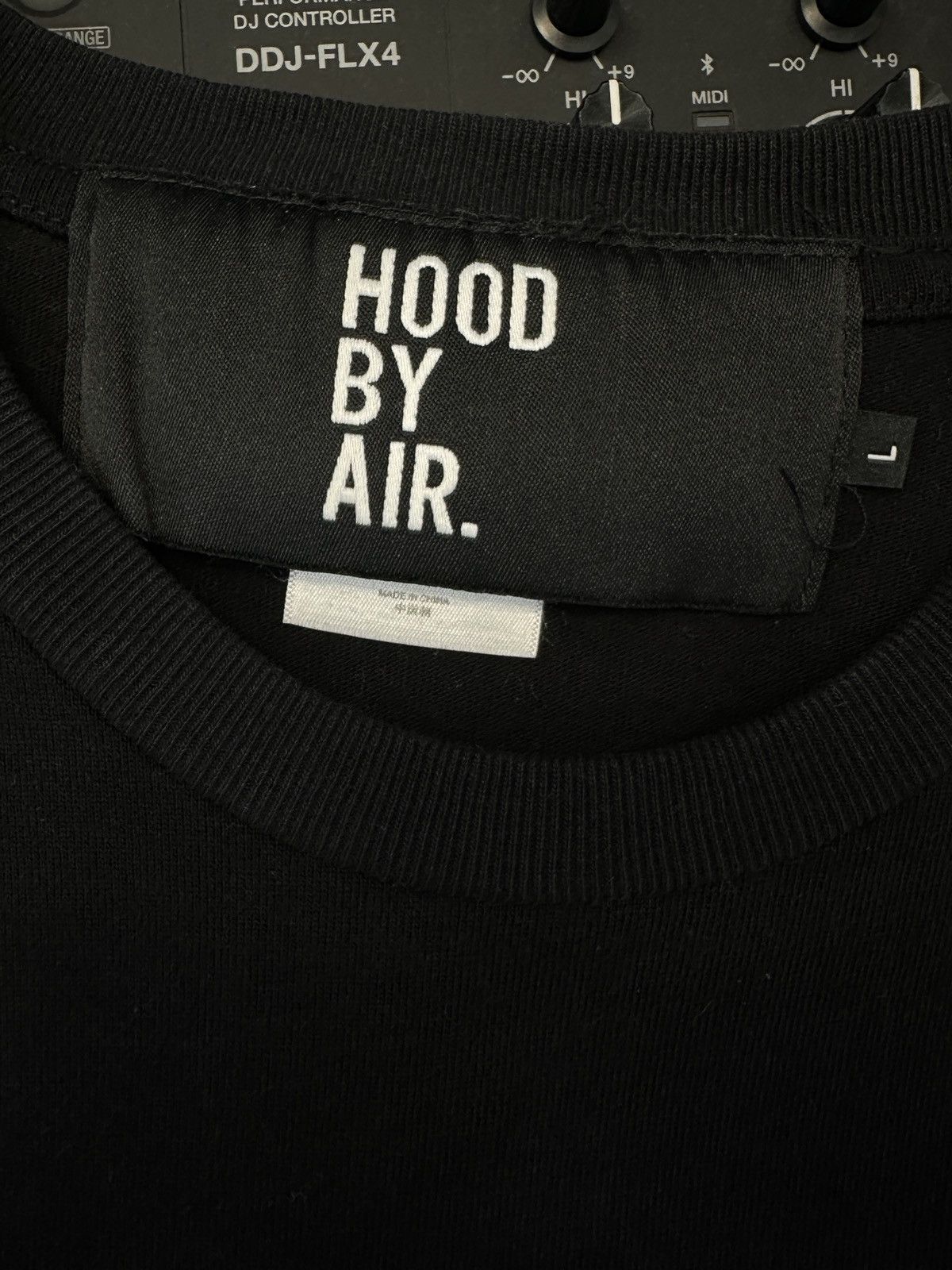 Hood By Air Hood By Air Classic Vertical Logo Tee Size US S / EU 44-46 / 1 - 4 Thumbnail