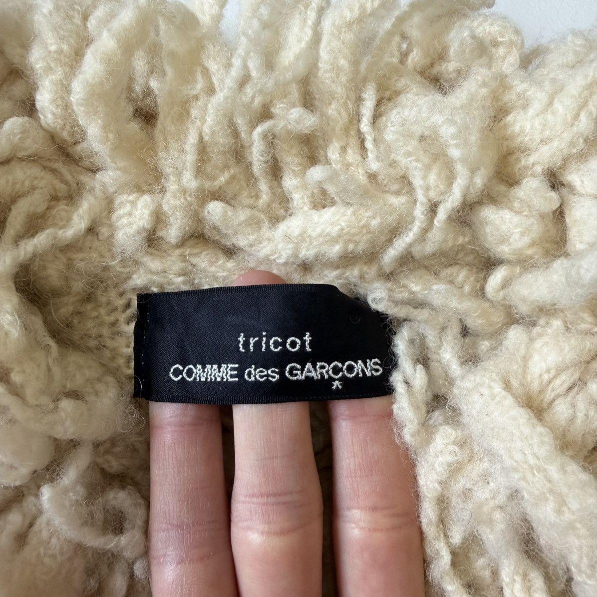 Comme des Garcons A/W 05 ‘Sheeps Fur’ Collar Cardigan Size XS / US 0-2 / IT 36-38 - 4 Thumbnail
