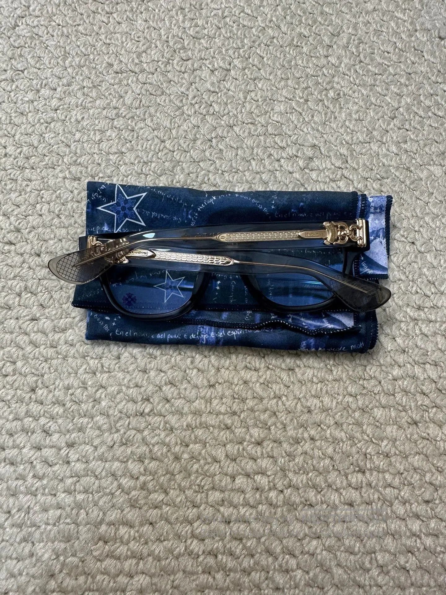 Chrome Hearts chrome hearts transparent gray glasses with dagger. Size ONE SIZE - 3 Thumbnail