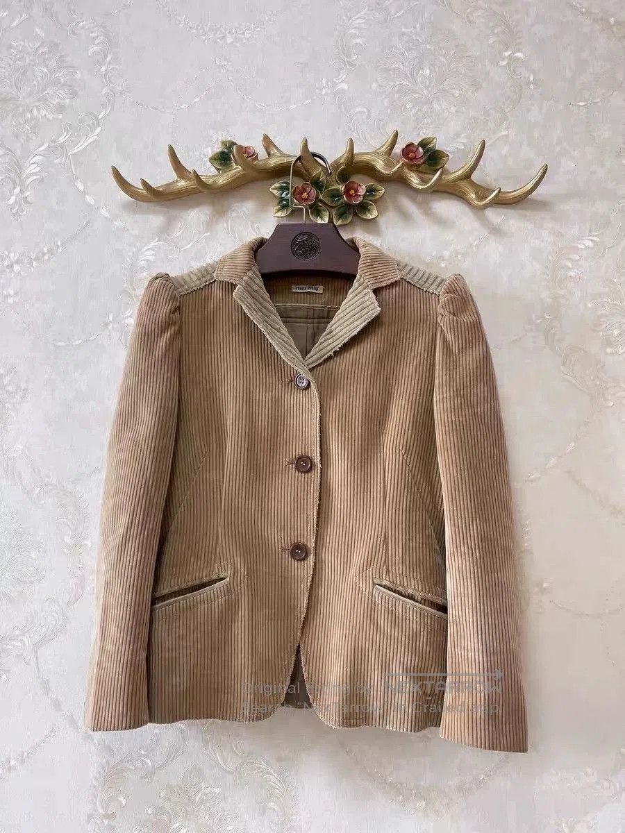 Miu Miu Miu Miu Runway Corduroy Blazer. Size M / US 6-8 / IT 42-44 - 1 Thumbnail