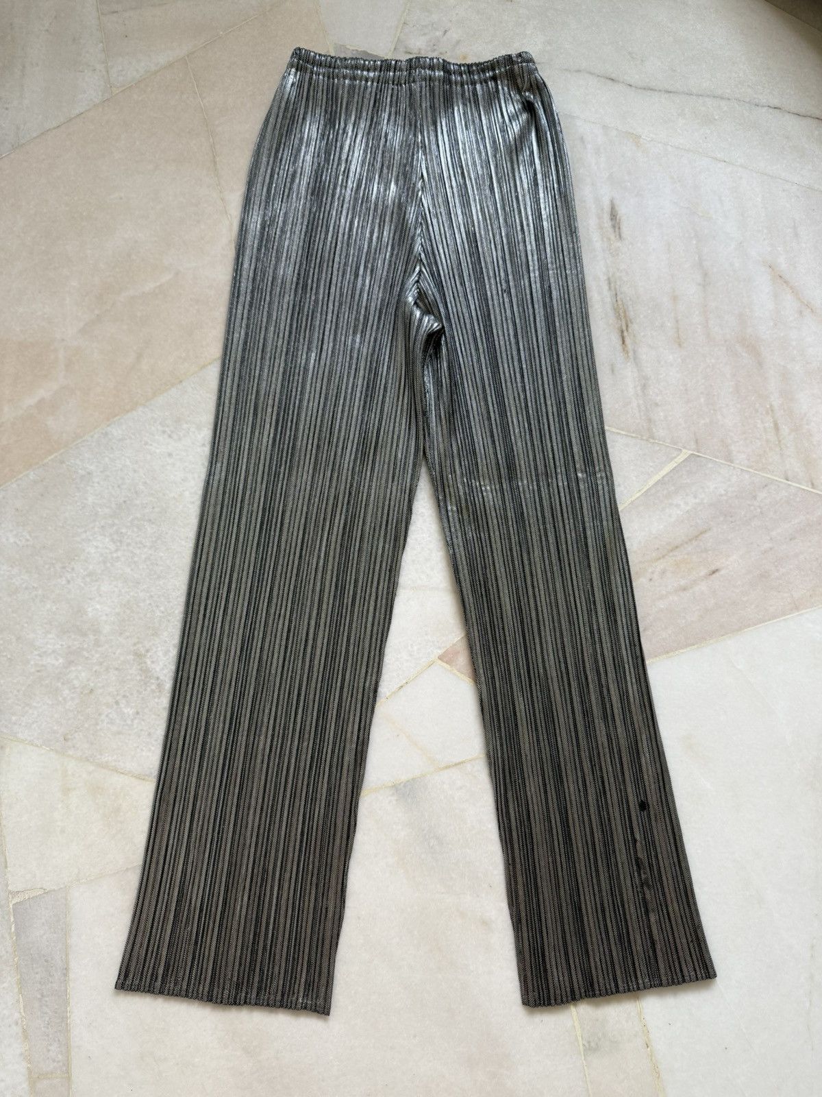 Pleats Please Issey Miyake Pleats please issey miyake pants Size 27" / US 4 / IT 40 - 4 Thumbnail