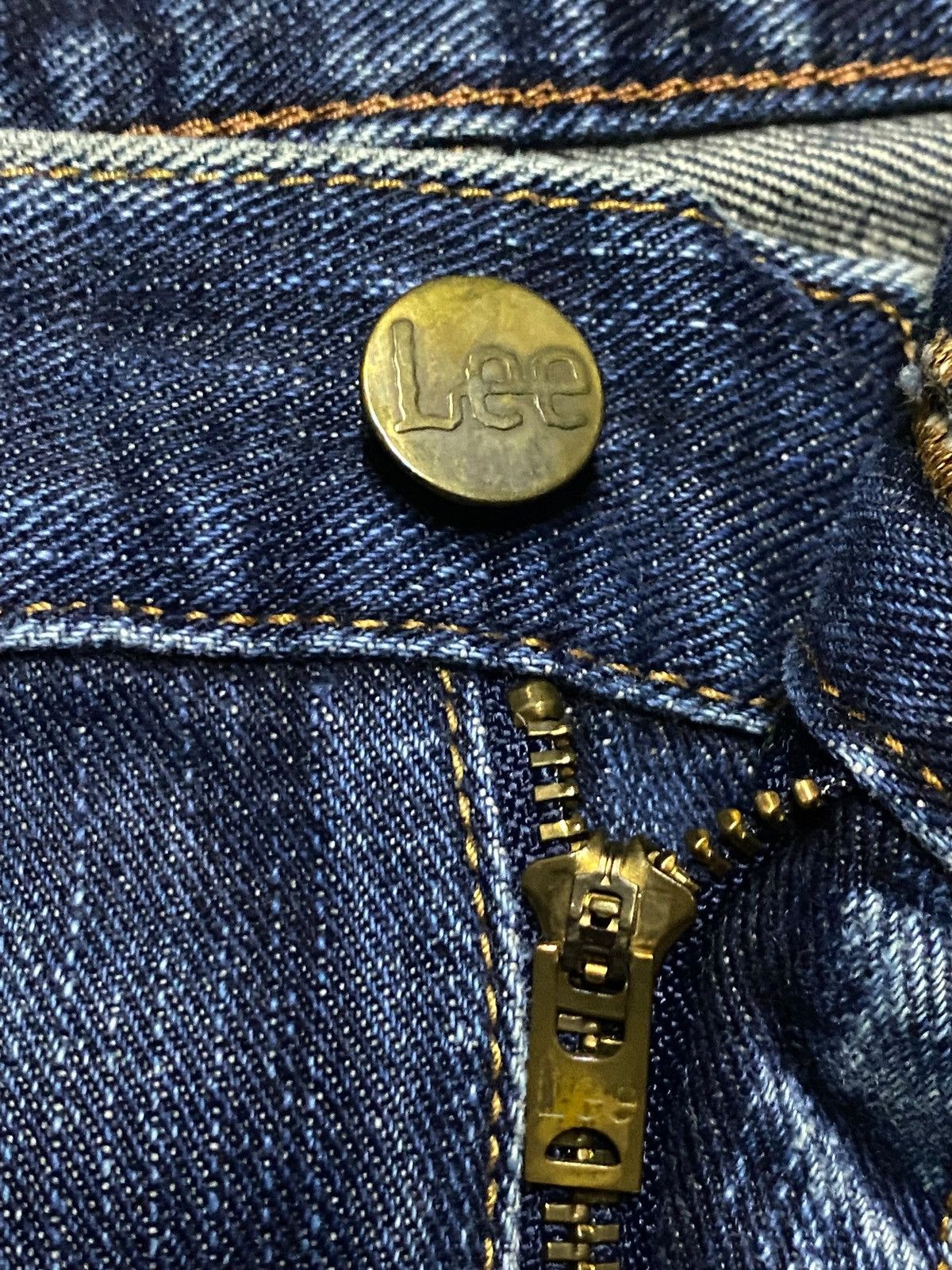 Lee × Vivienne Westwood Vintage Lee Faded Wash Distressed Bootcut Jeans Size US 33 - 7 Thumbnail