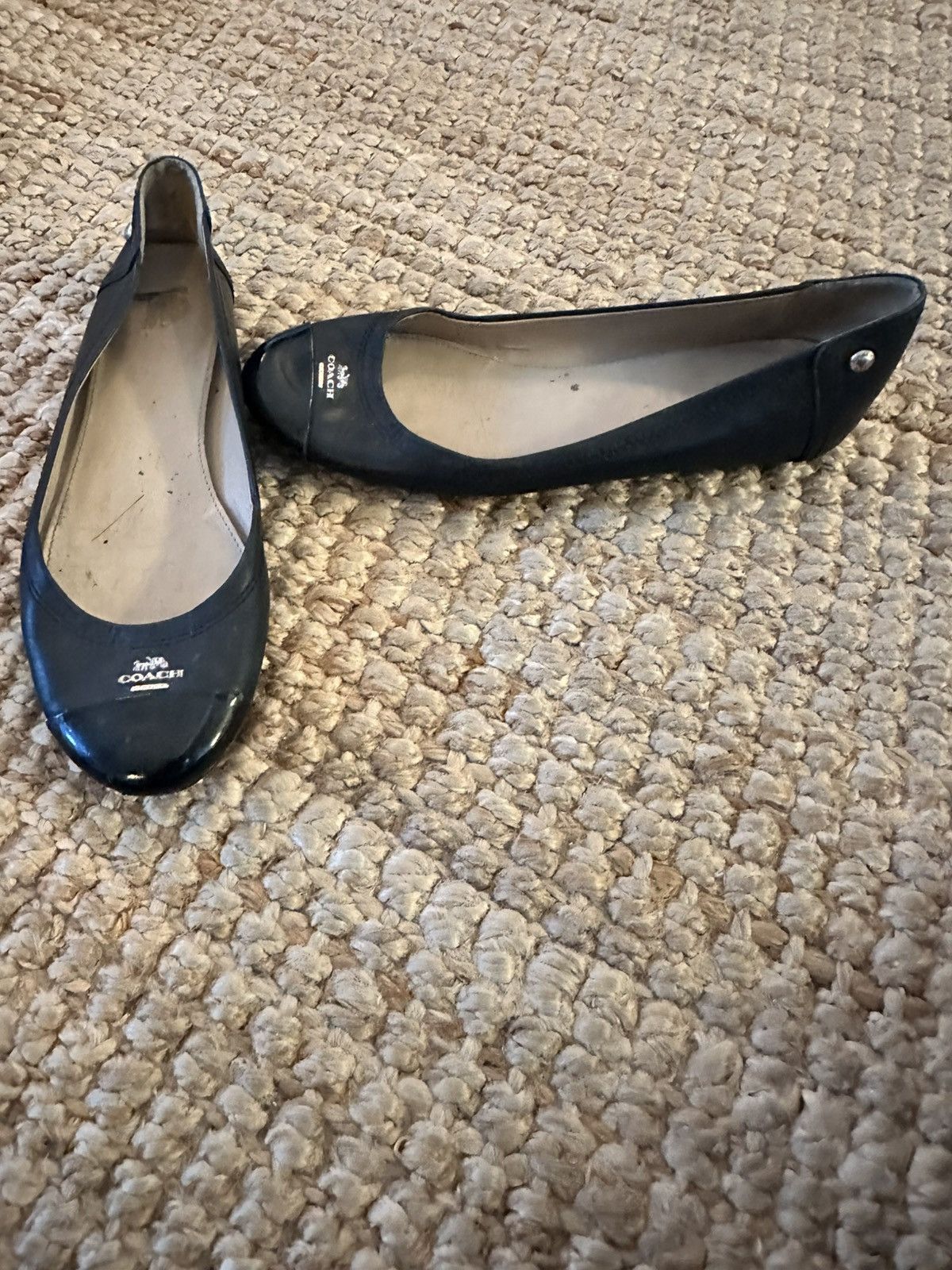Coach Coach Chelsea Black Leather with Patent Toe Ballet Flats Size US 7 / IT 37 - 2 Thumbnail
