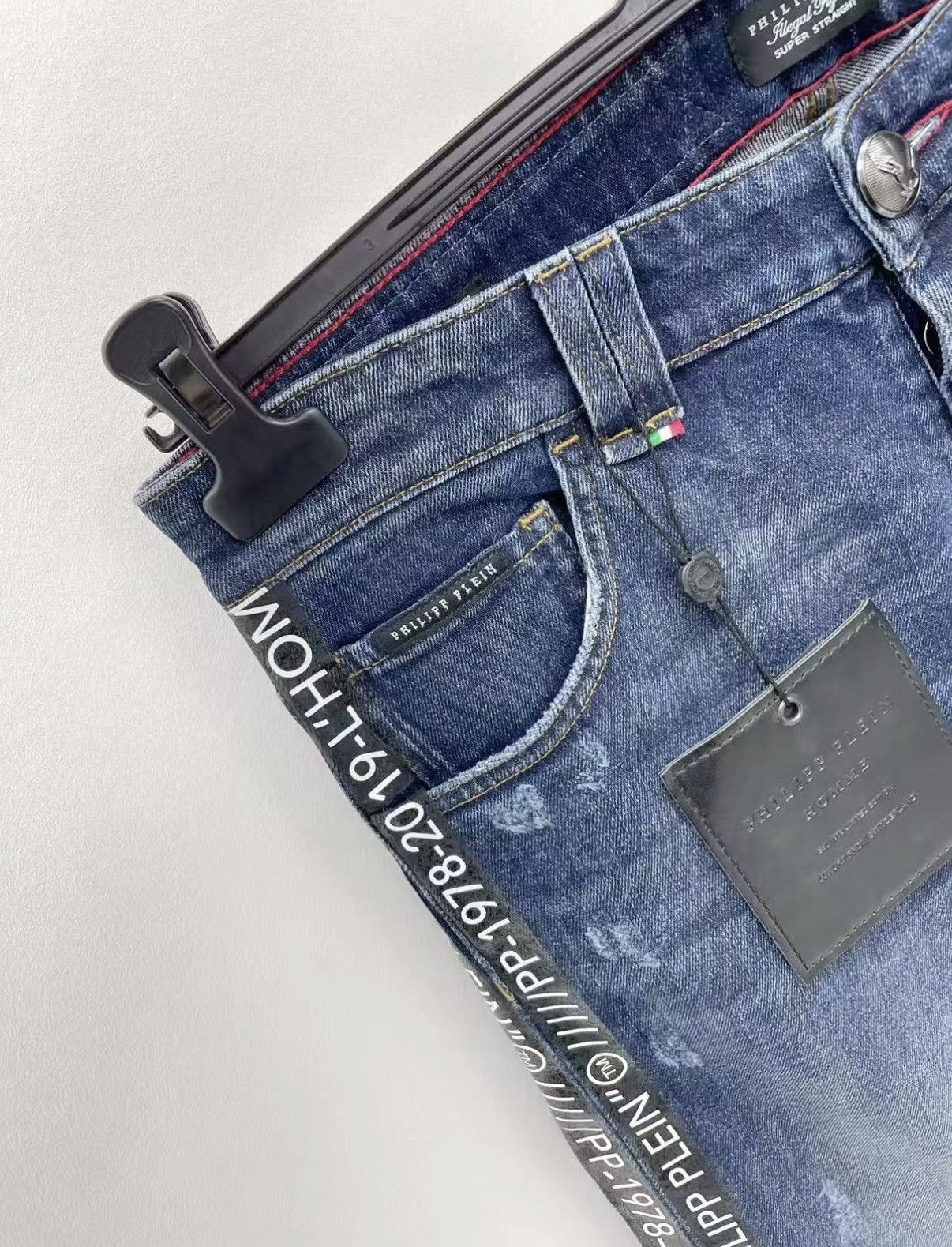 Philipp Plein PHILIPP PLEIN Stretch Washed Slim Fit Jeans J30 Size US 30 / EU 46 - 3 Thumbnail