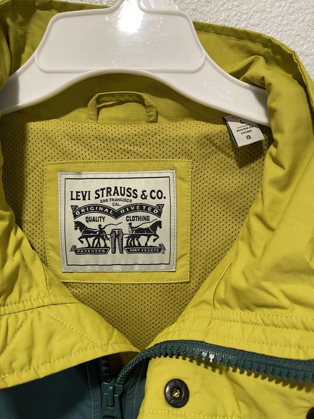 Levi's Levi's Water Resistant Colorblock Jacket Size L Size US L / EU 52-54 / 3 - 4 Thumbnail