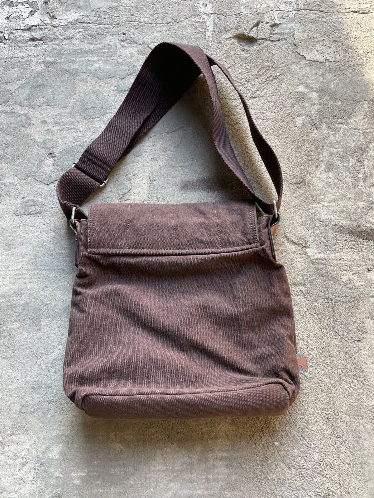Puma × Vintage Vintage Puma Brown Y2K Crossbody Messenger Bag Size ONE SIZE - 7 Thumbnail