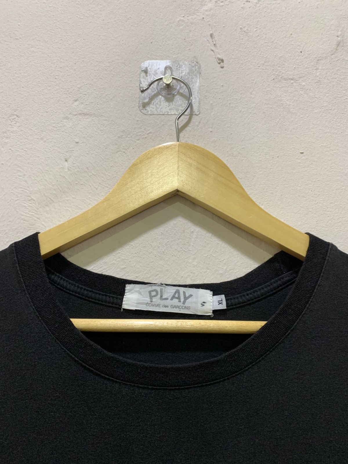 Comme des Garcons × The North Face Comme Des Garcons Play X The North Face Heart Logo Tee Size US XL / EU 56 / 4 - 3 Thumbnail