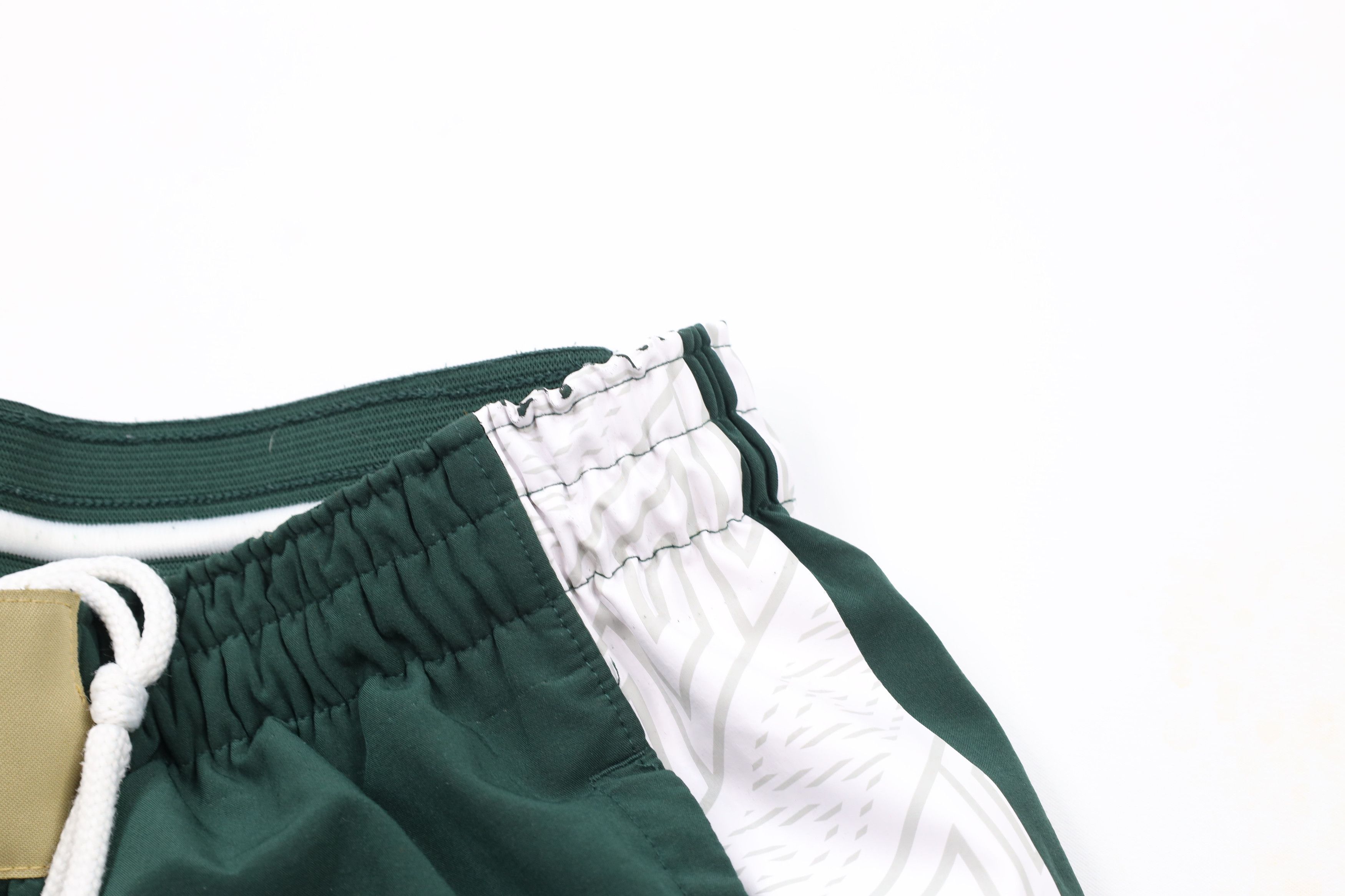 Nike × Vintage Nike Authentics Heavyweight University Basketball Shorts Size US 34 / EU 50 - 6 Thumbnail