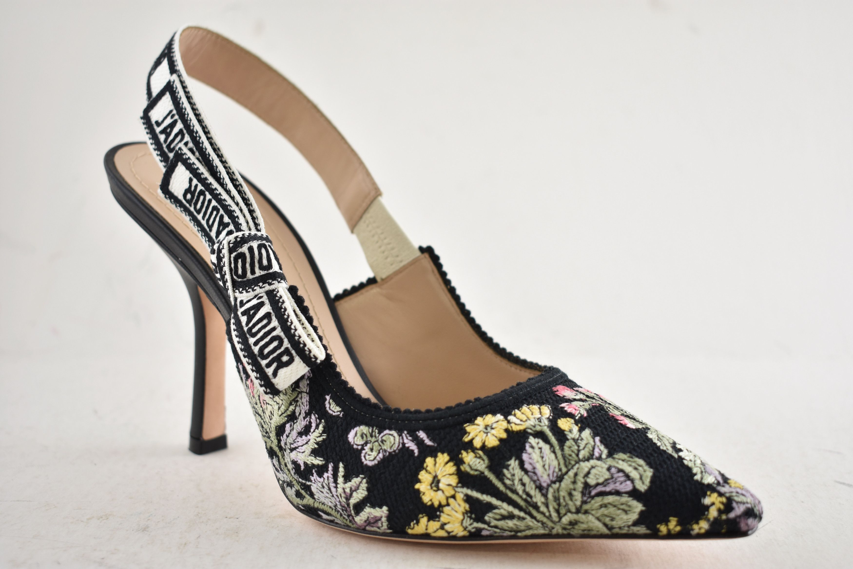 Dior Dior J'adior Chardons Floral Slingback Pump Sandal Heel 38 Size US 8 / IT 38 - 5 Thumbnail