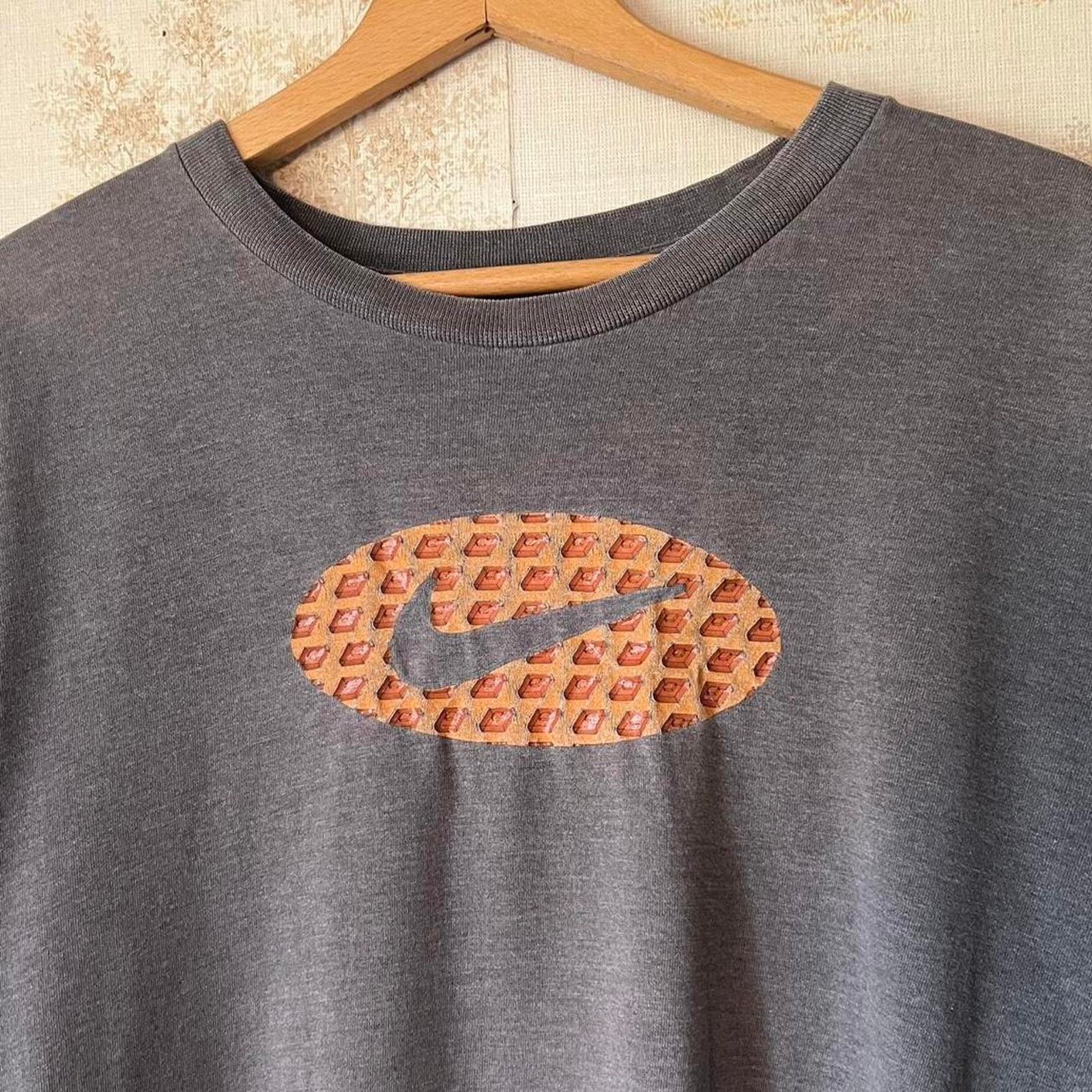 Nike Y2K Nike Waffle Sole Graphic Tee | Faded Gray | Size XL Size US XL / EU 56 / 4 - 1 Thumbnail