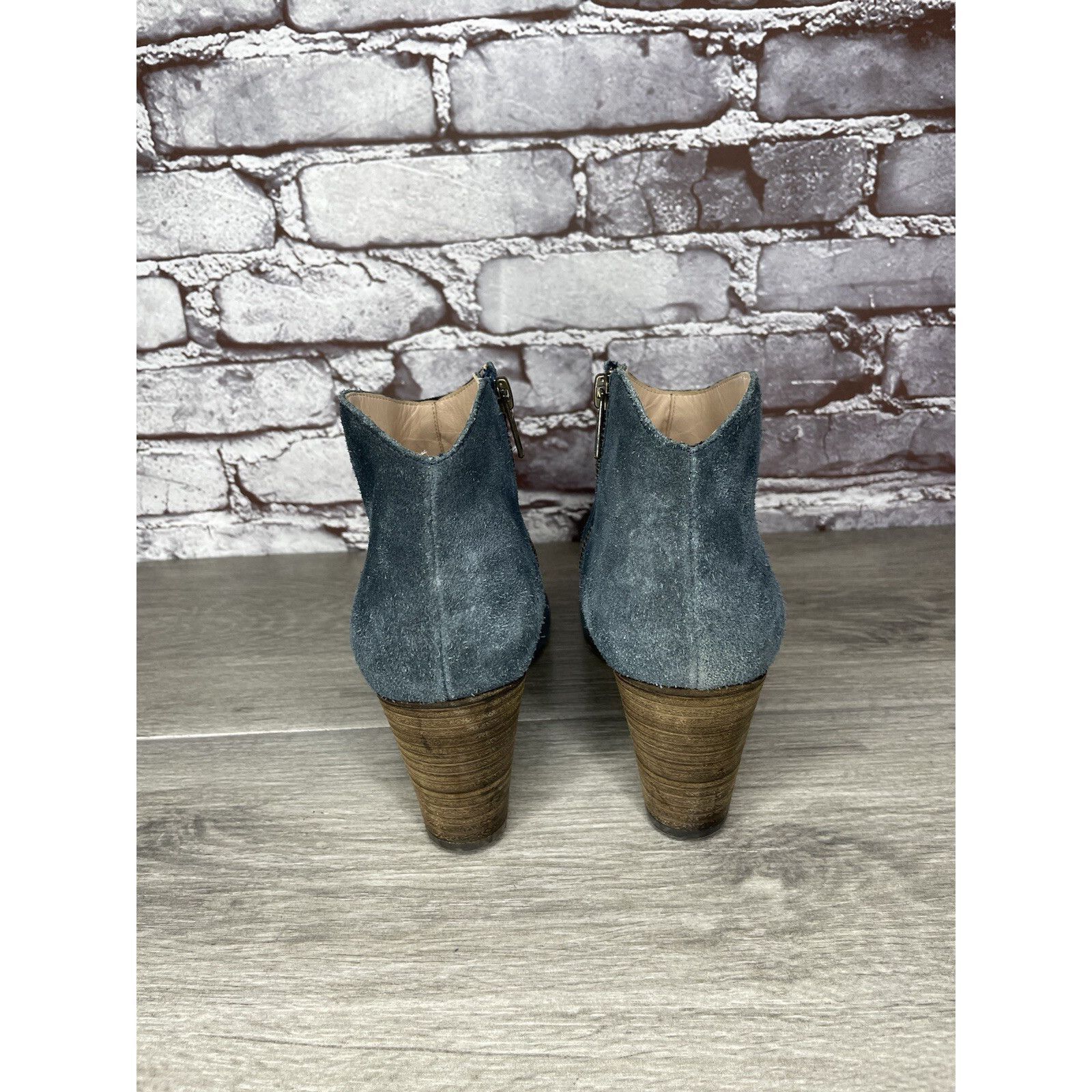 Club Monaco Club Monaco Brooklyn Blue Suede Side Zip Stacked Heel Bootie Size US 7.5 / IT 37.5 - 5 Thumbnail