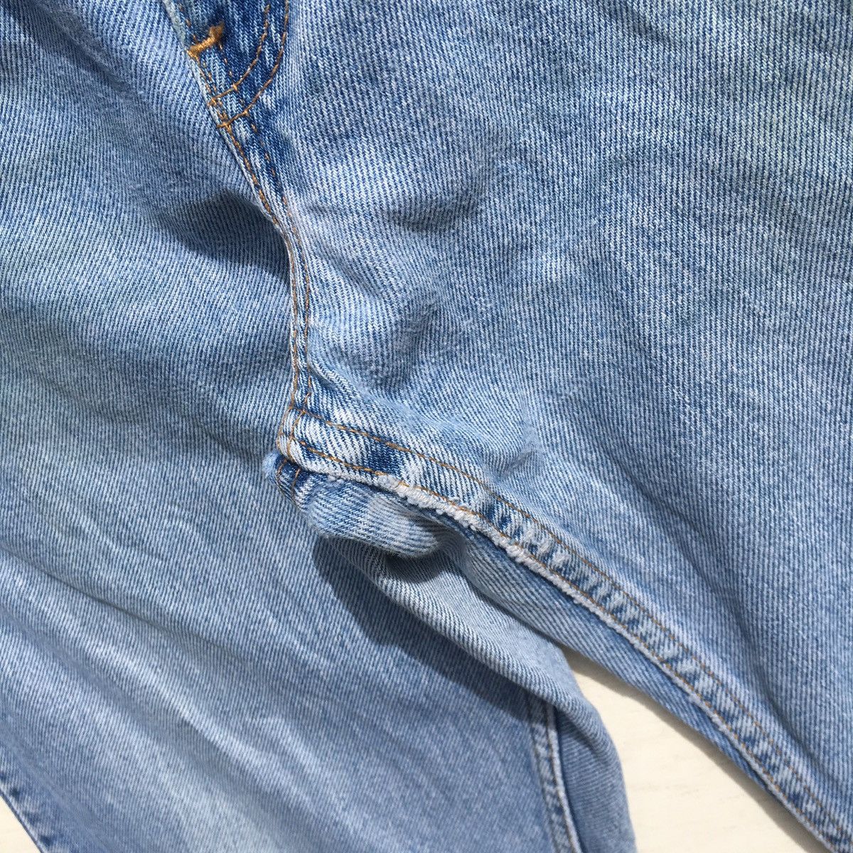 Levi's × Levi's Vintage Clothing × Vintage VINTAGE LEVIS 550 JEANS LIGHT BLUE SINGLE R Size US 31 - 20 Thumbnail