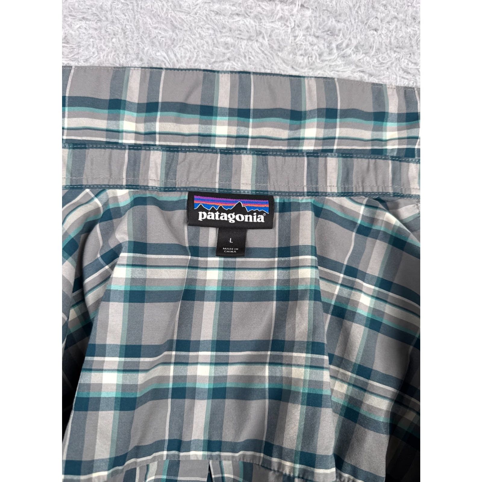 Patagonia Patagonia Shirt Mens Large Gray Teal Plaid 100% Polyester Button Up Casual, Travel, Wedding Men’s Shirt Size US L / EU 52-54 / 3 - 3 Thumbnail