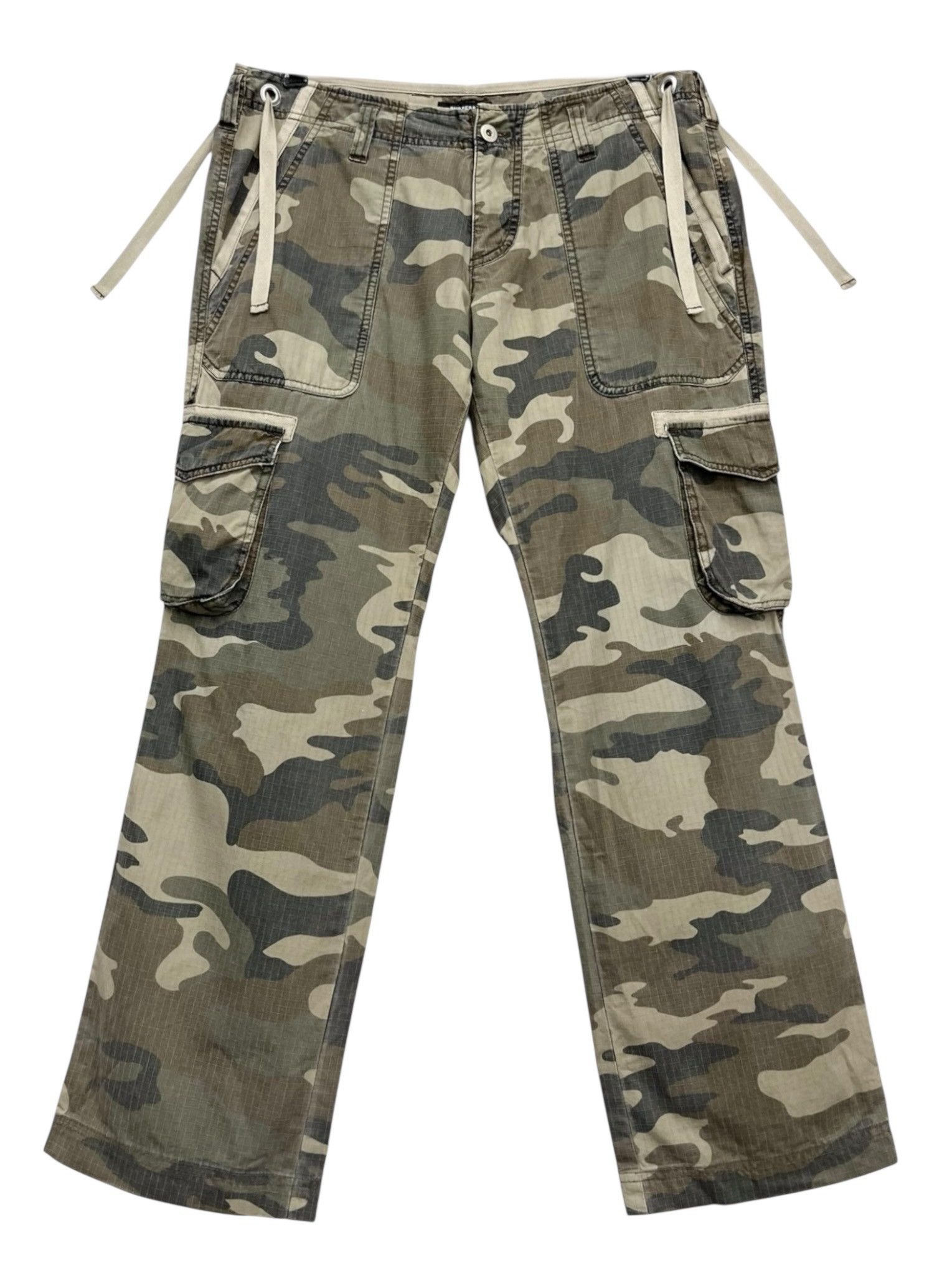 💥RARE🔥BURBERRY BLACK LABEL JAPAN Camouflage Bondage Cargo