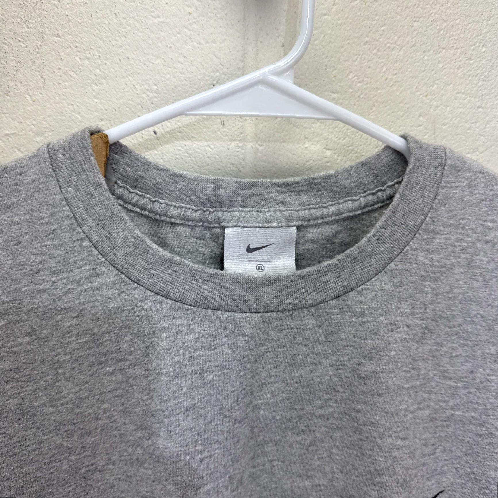 Nike VINTAGE Nike T Shirt Grey XL Short Sleeve Embroidered 90s Sports Mens Size US XL / EU 56 / 4 - 4 Thumbnail