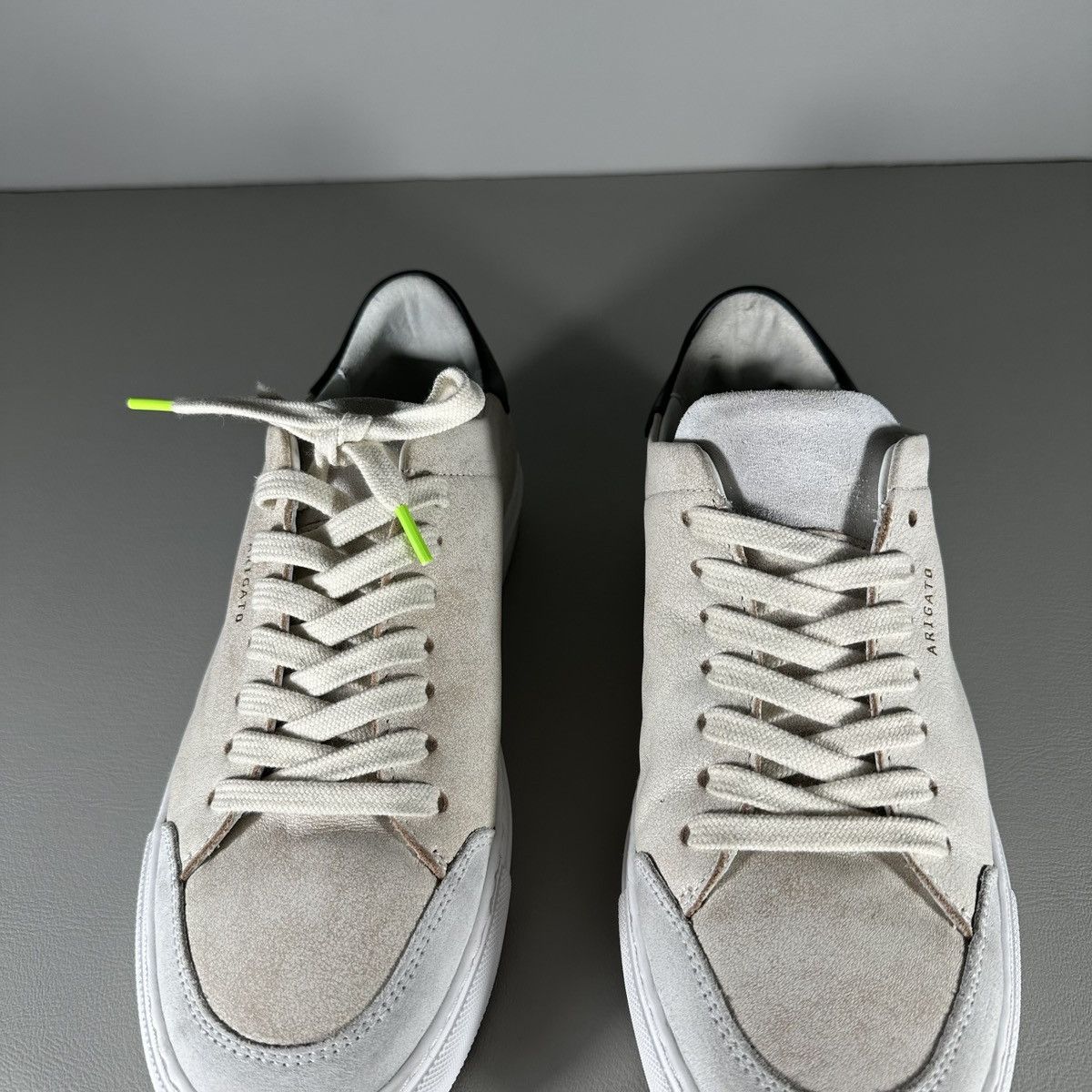 Axel Arigato Axel Arigato Clean 90 Triple Sneakers in Beige / Black Size US 7 / EU 40 - 5 Thumbnail