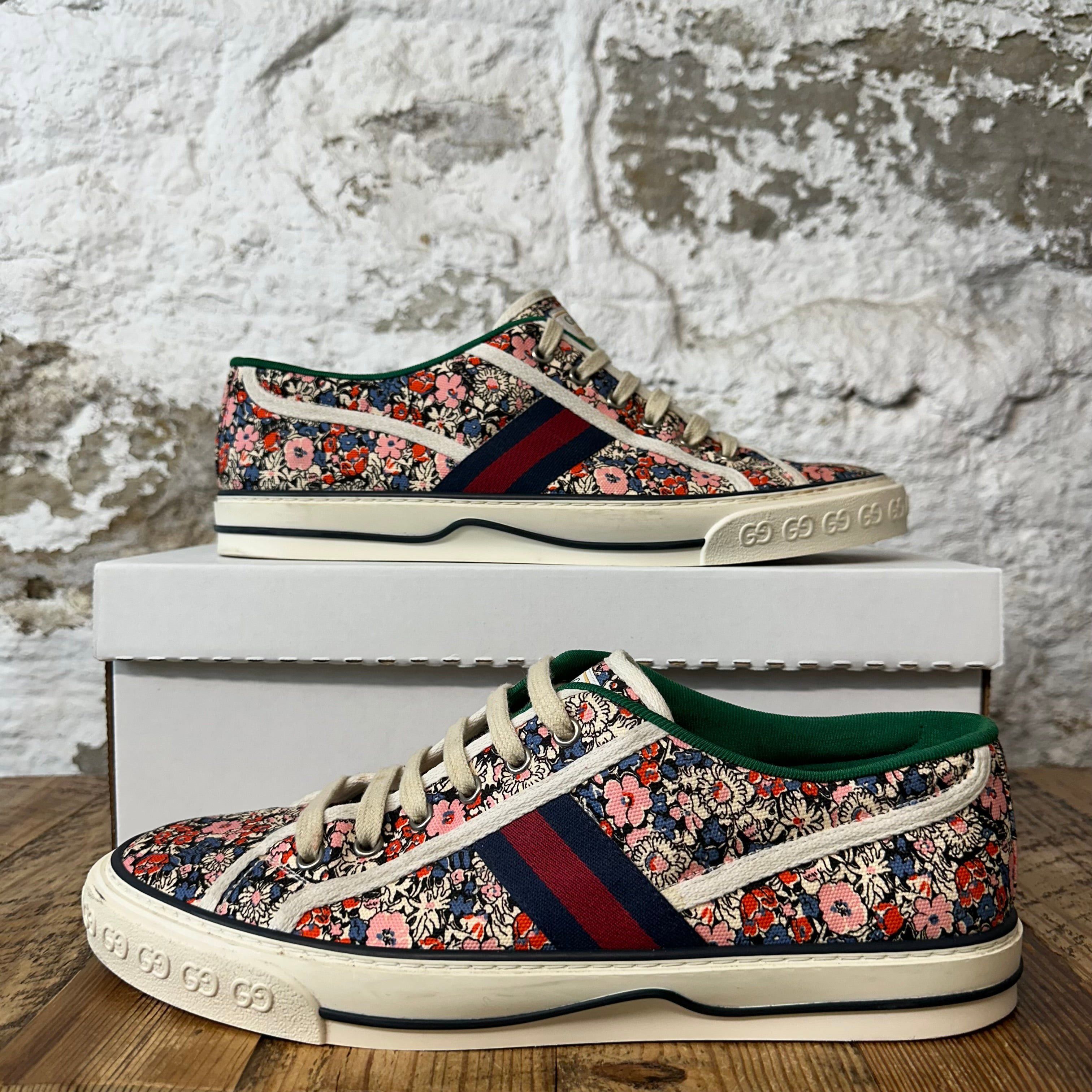 Gucci Gucci Tennis 1977 Low Floral Sneaker Sz 9 Size US 9 / EU 42 - 1 Thumbnail