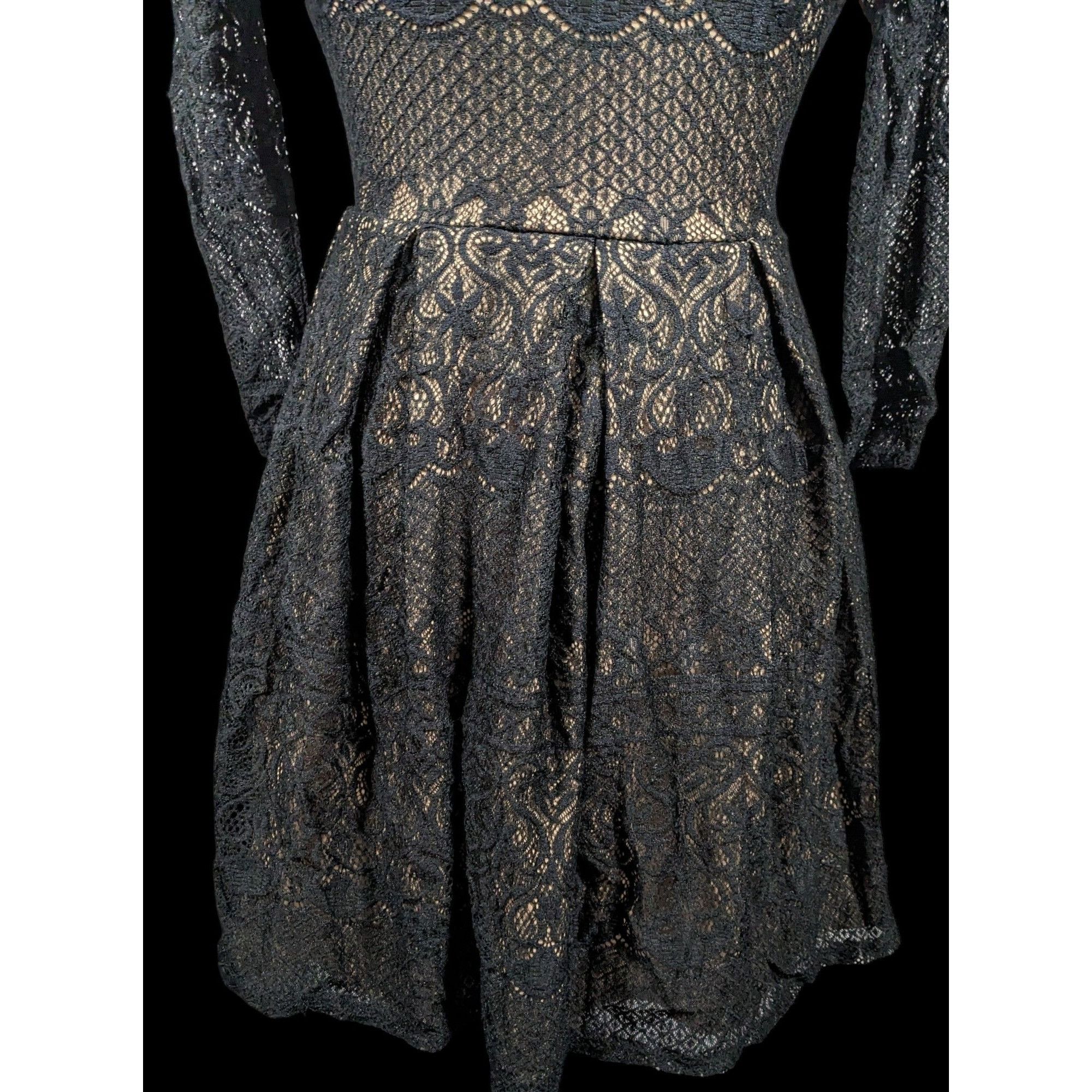 Other B Darlin Gothic Cream With Black Lace Overlay Knee Length Dr Size S / US 4 / IT 40 - 5 Thumbnail