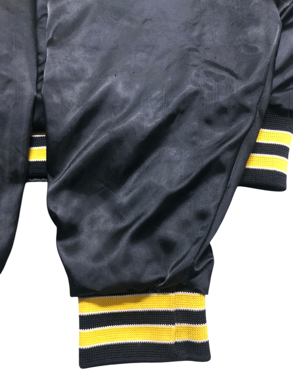 Vintage Vintage 80s Aristo Jac Sattin Bomber Jacket Distressed Size US L / EU 52-54 / 3 - 21 Thumbnail