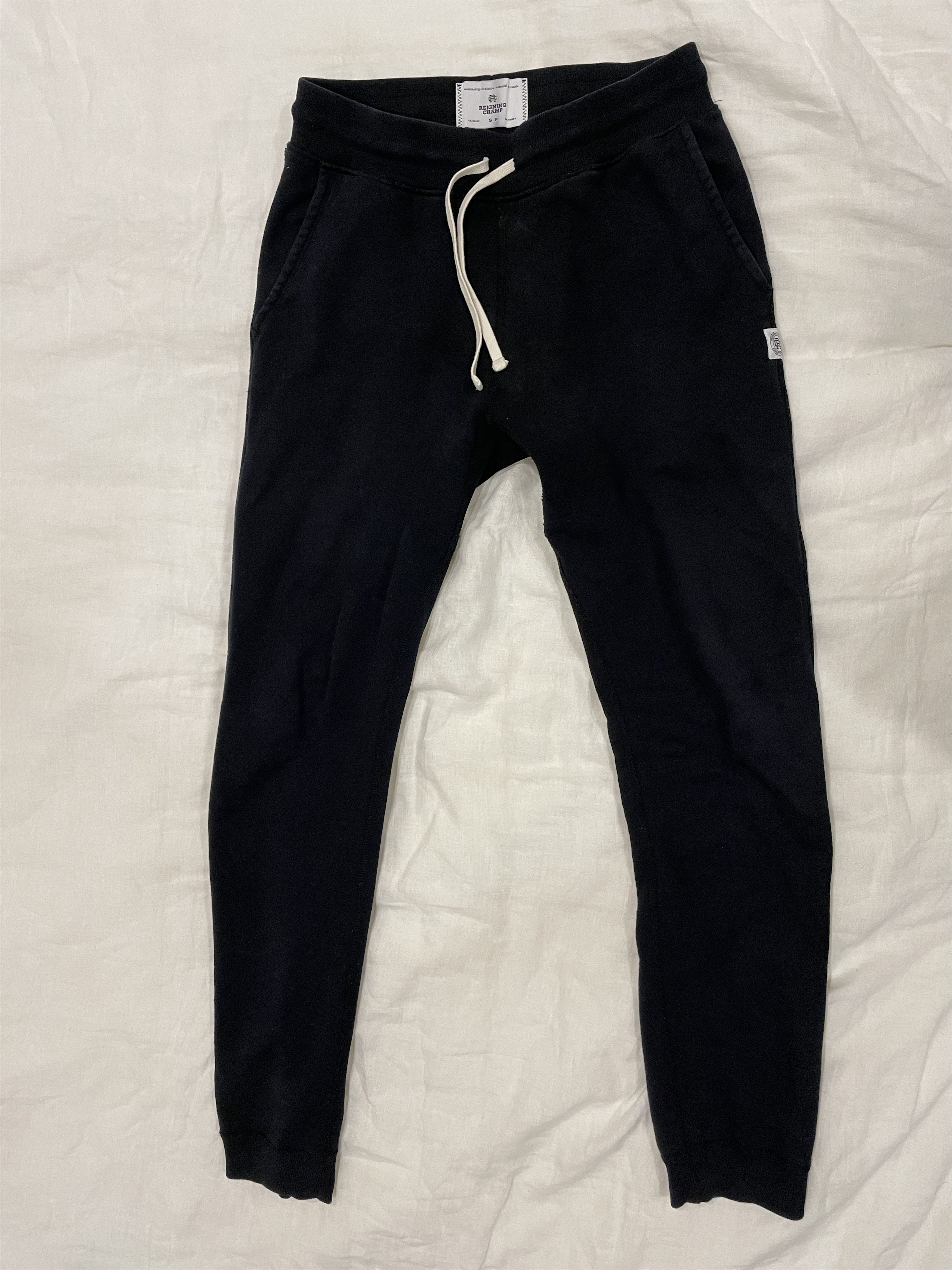 Reigning Champ REIGNING CHAMP Core Slim Fit Jogger Sweatpants, Black, Small Size US 29 - 1 Thumbnail