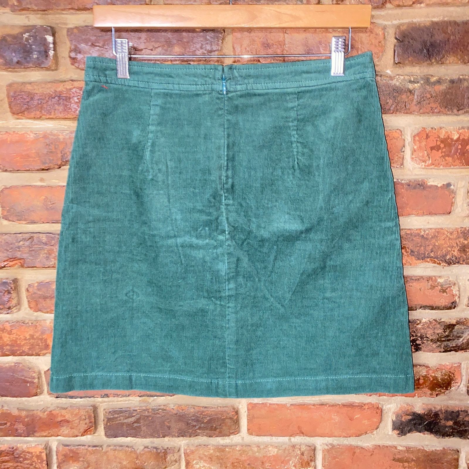 J.Crew NWT J. Crew Pine Green Corduroy Button Front Mini Skirt 4 Size 27" / US 4 / IT 40 - 5 Thumbnail